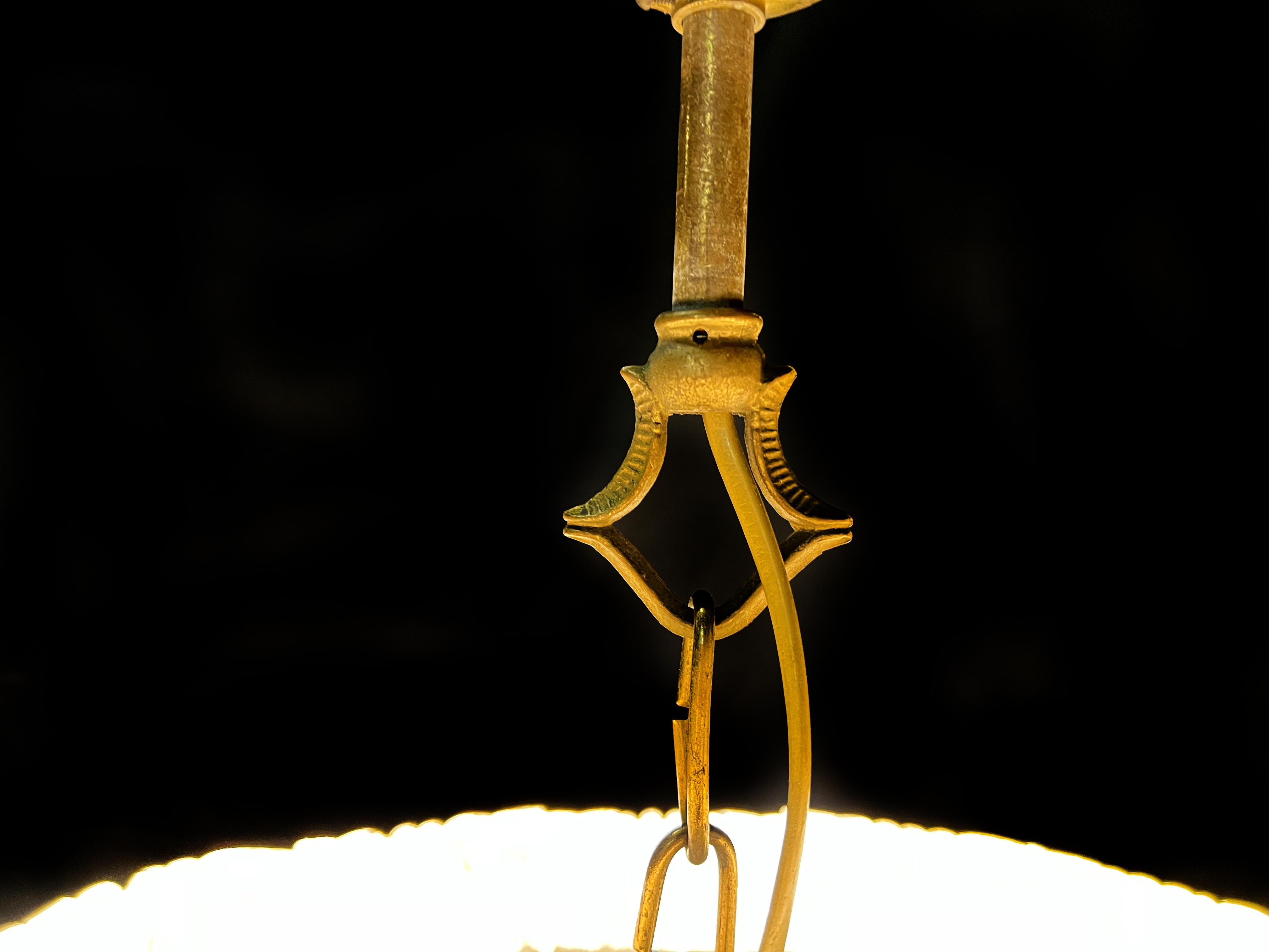 Luxurious and Sophisticated Chandelier by Venini. Murano, 1940s For Sale 10