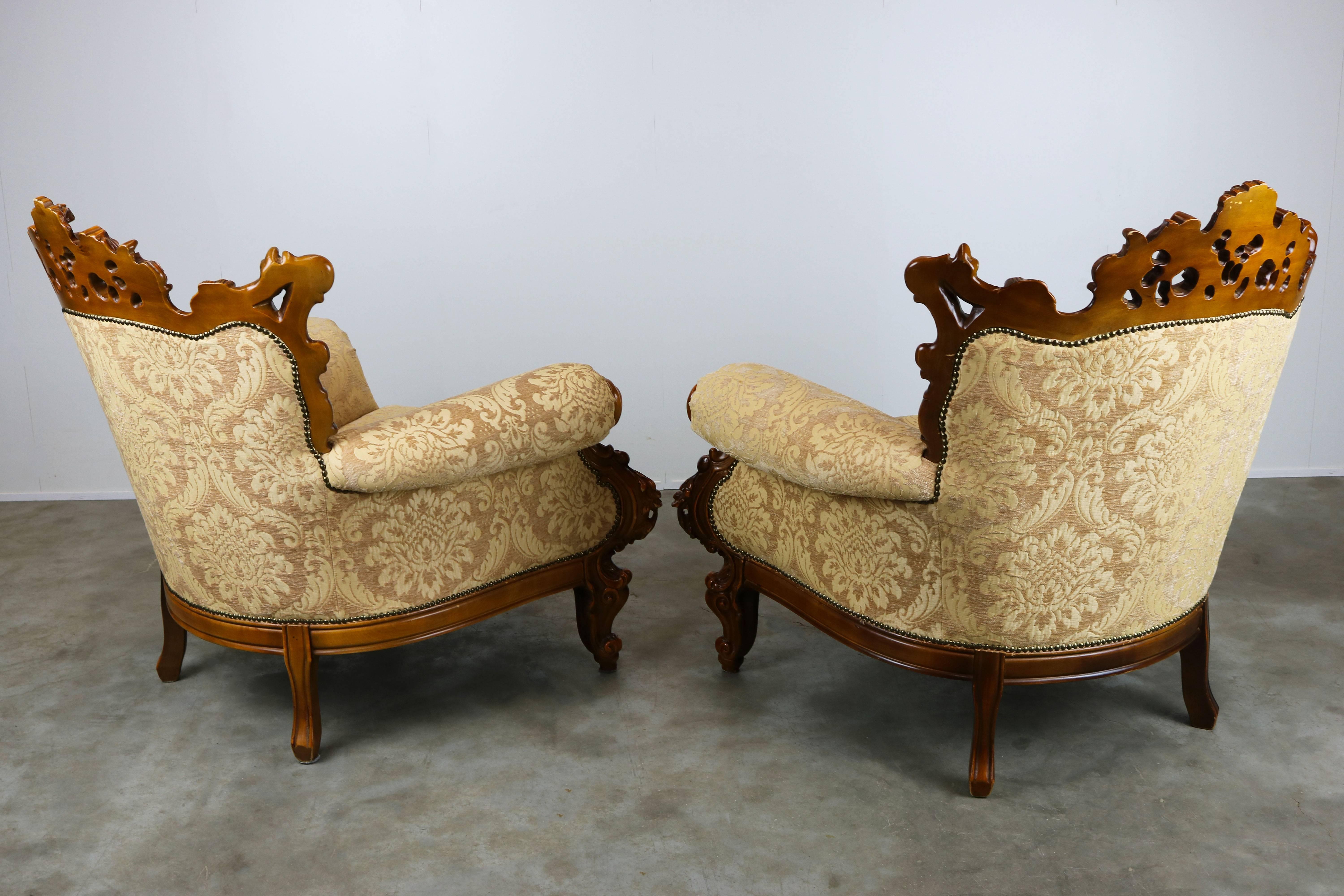 Milieu du XXe siècle Luxueuses chaises longues italiennes anciennes en marron beige de style rococo/baroque en vente