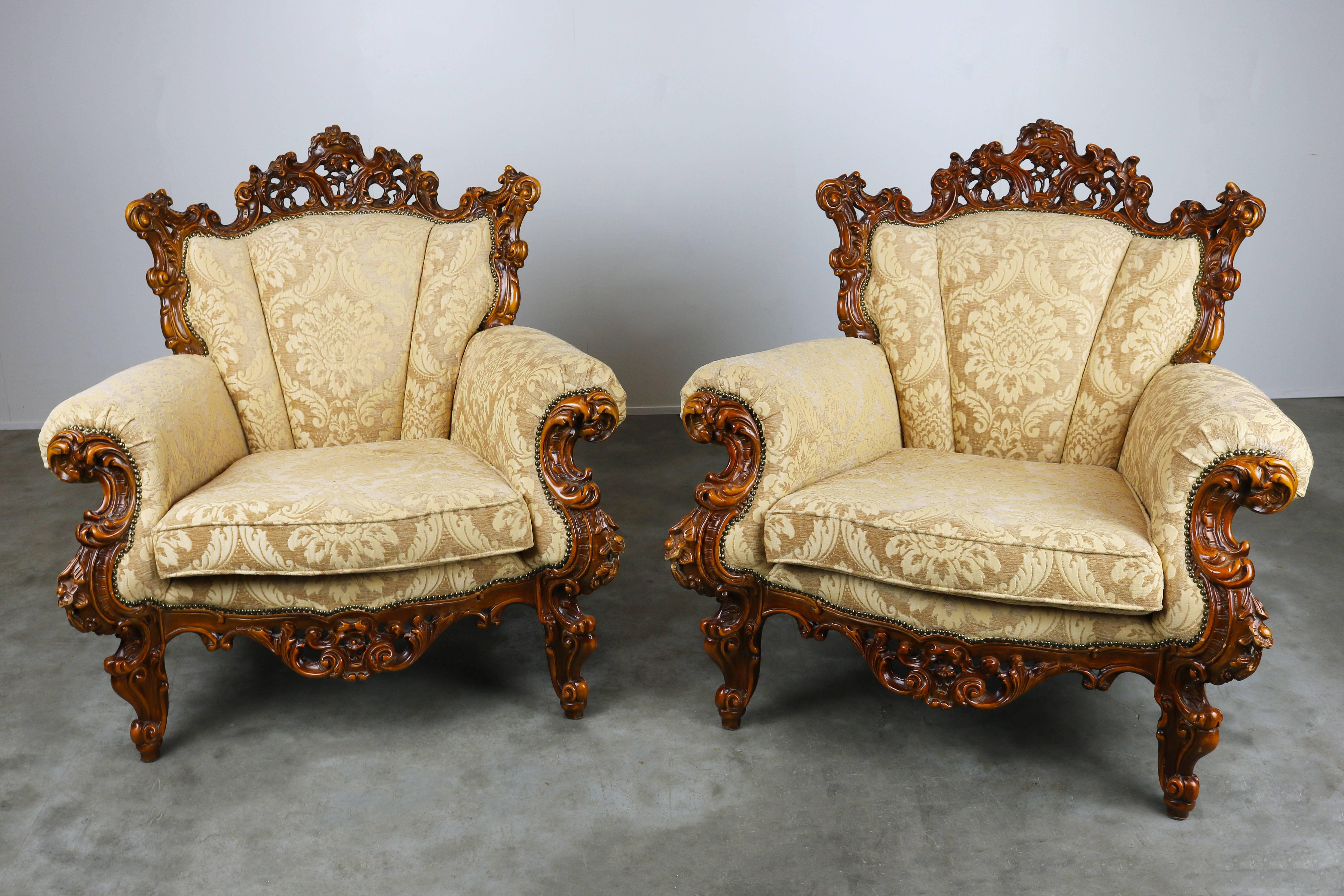 Mid-20th Century Luxurious Antique Italian Lounge Chairs in Rococo / Baroque Style Brown Beige For Sale