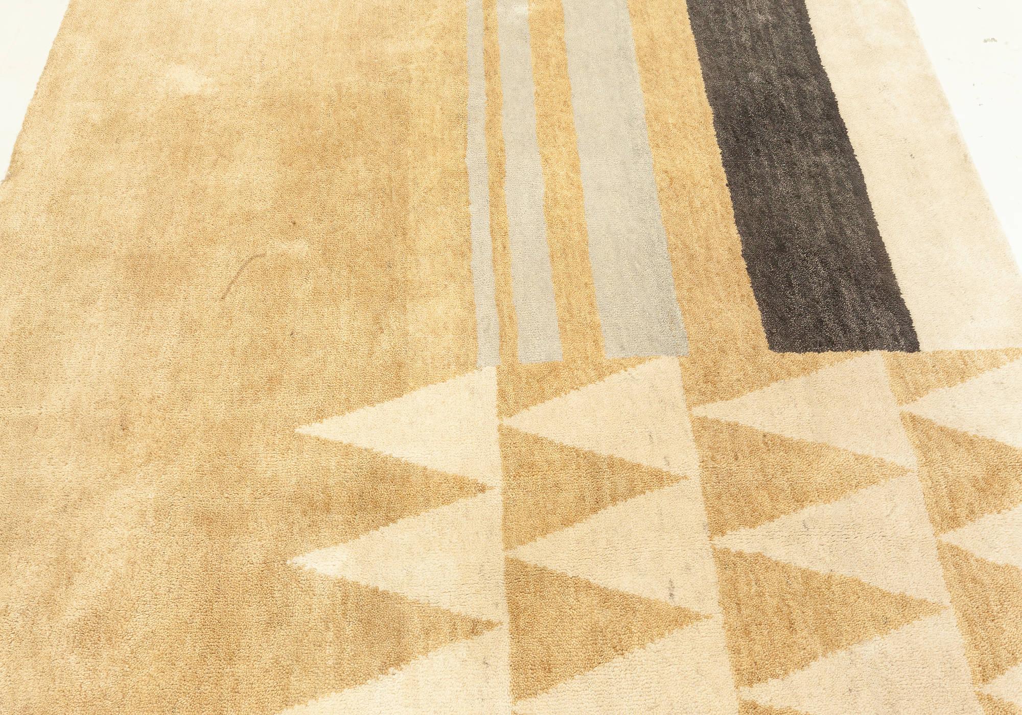 Indien Luxueux chemin de table en soie et laine nouée à la main de style Art déco par Doris Leslie Blau en vente