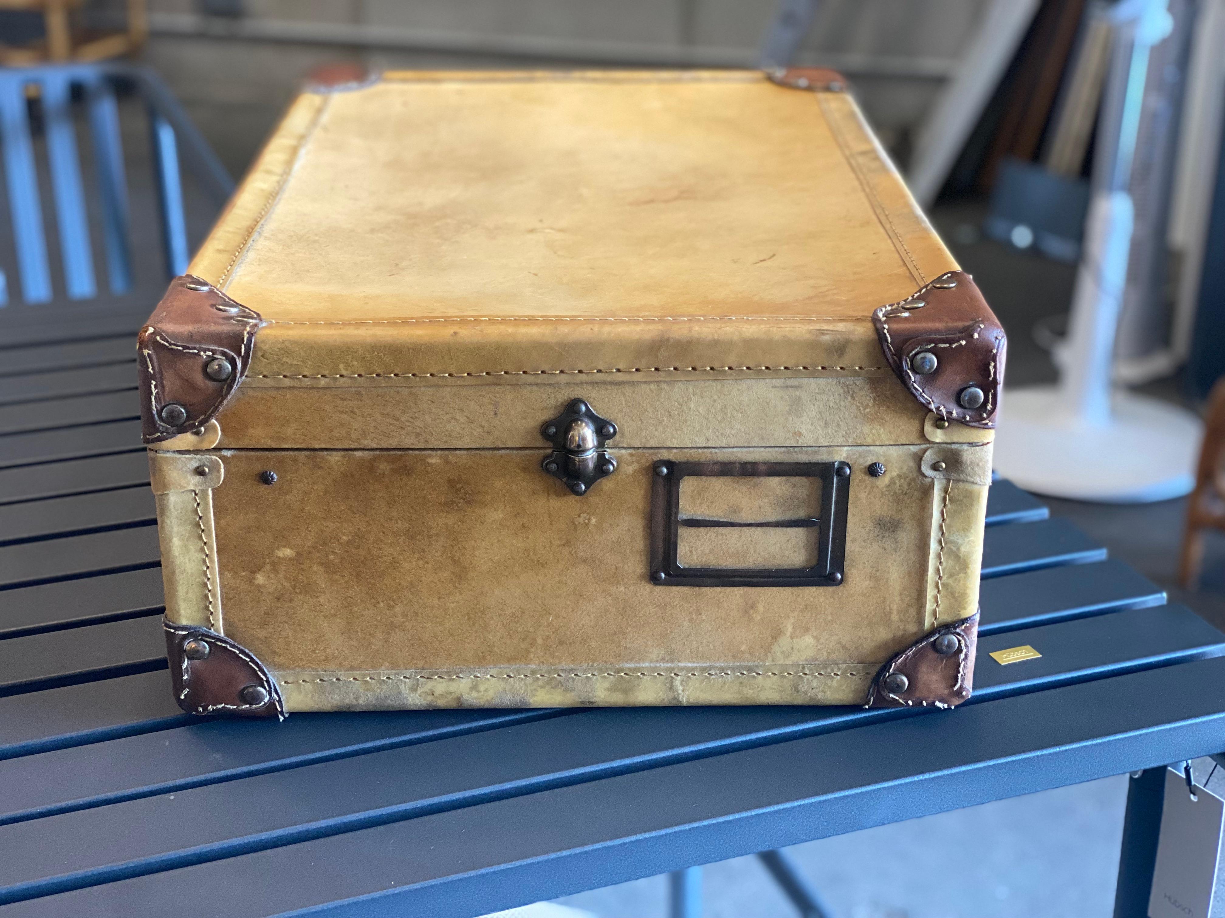 Luxurious Art Deco Suitcase Made of Light Vellum Leather / Parchment with Rivets 4