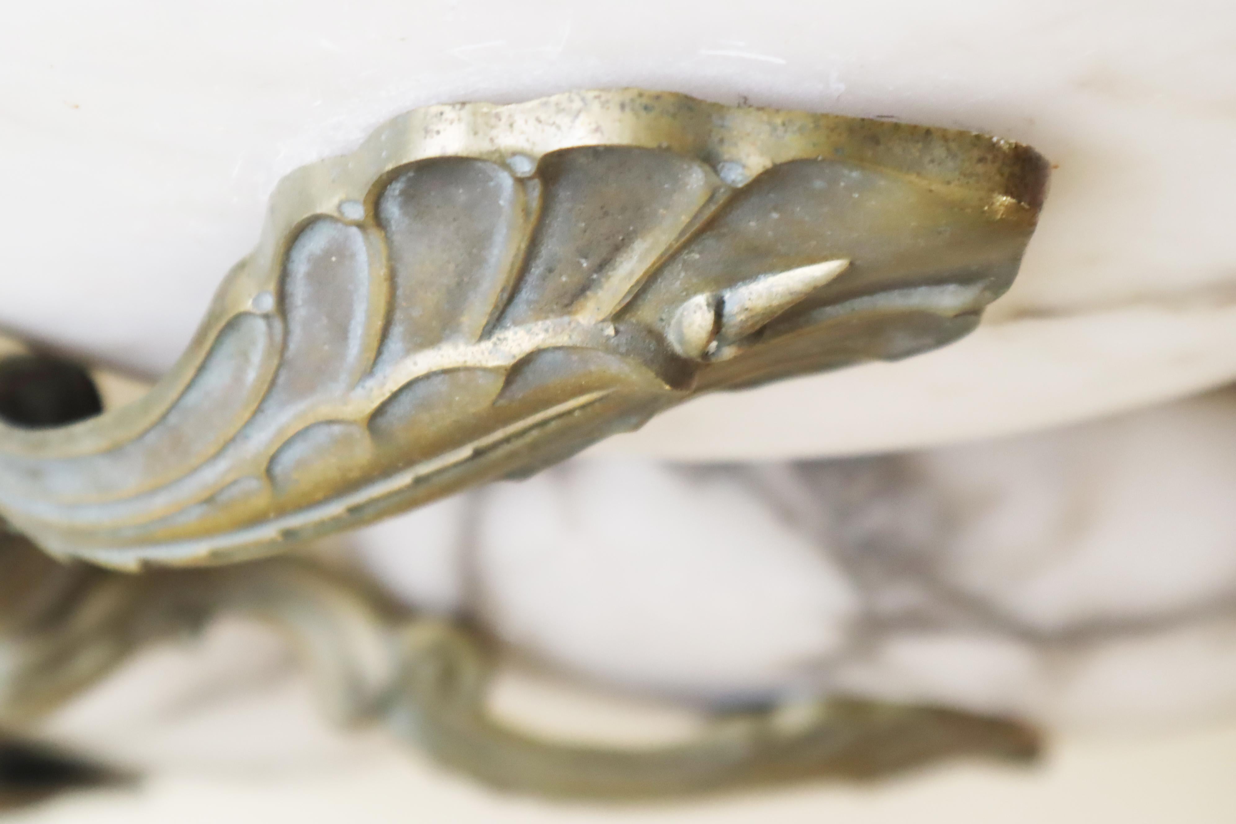 Lussuoso lampadario in bronzo alabastrino Art Nouveau In condizioni buone in vendita a Hannover, DE