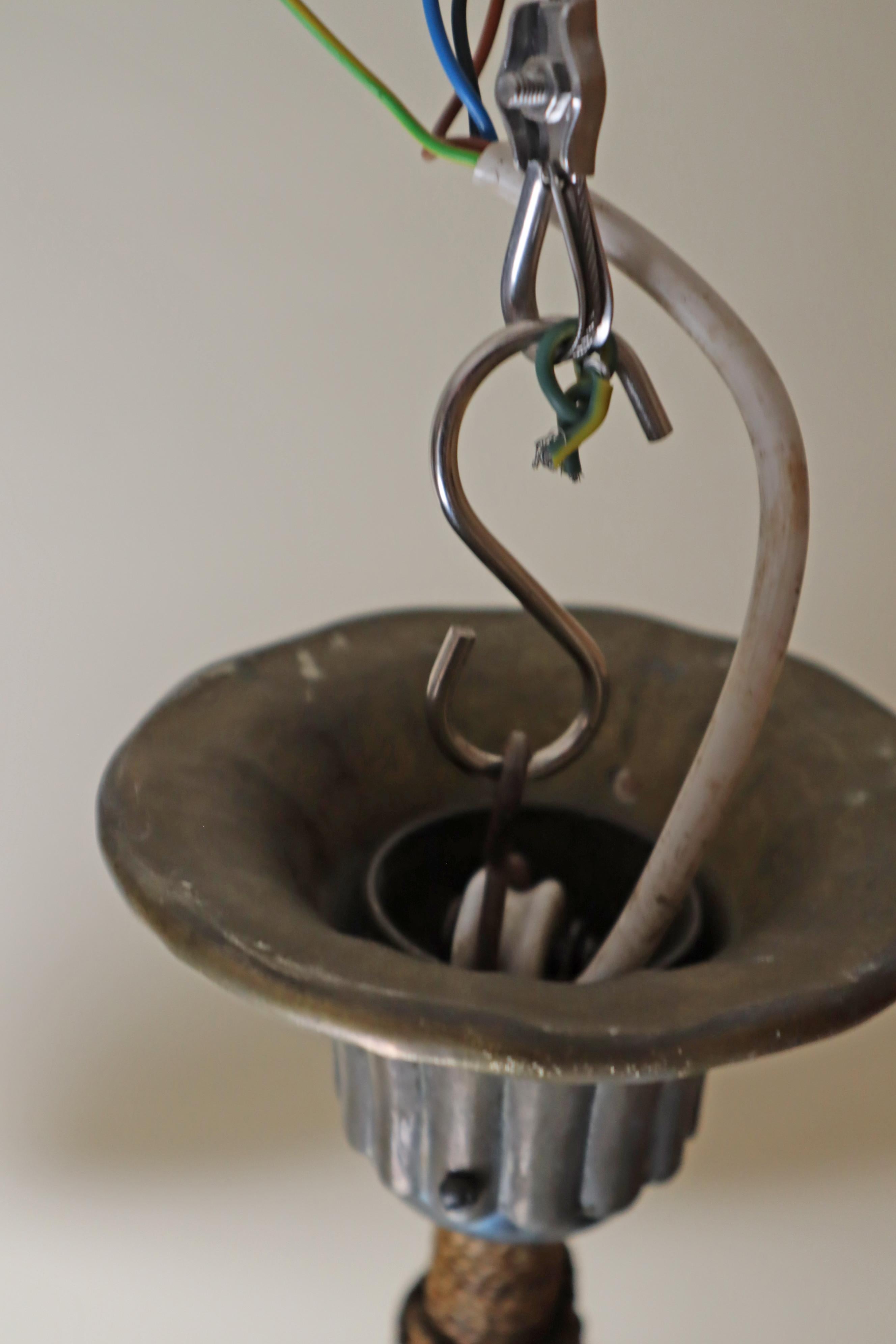 Bronzo Lussuoso lampadario in bronzo alabastrino Art Nouveau in vendita