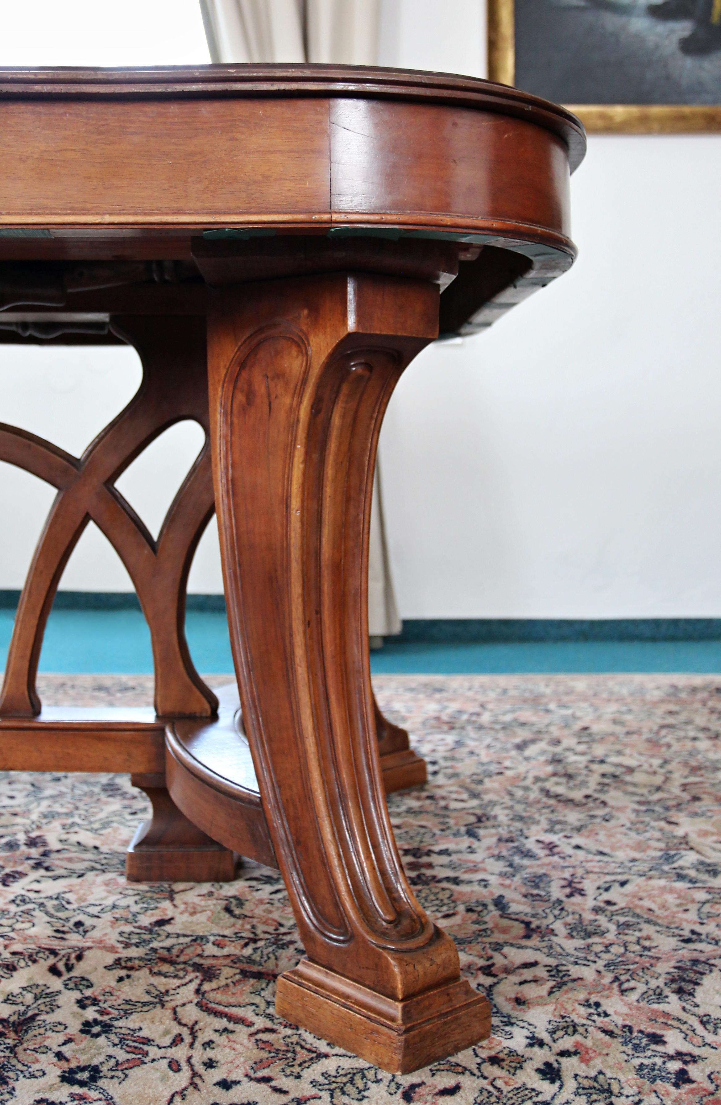 Luxurious Art Nouveau dining room from 1904 For Sale 2