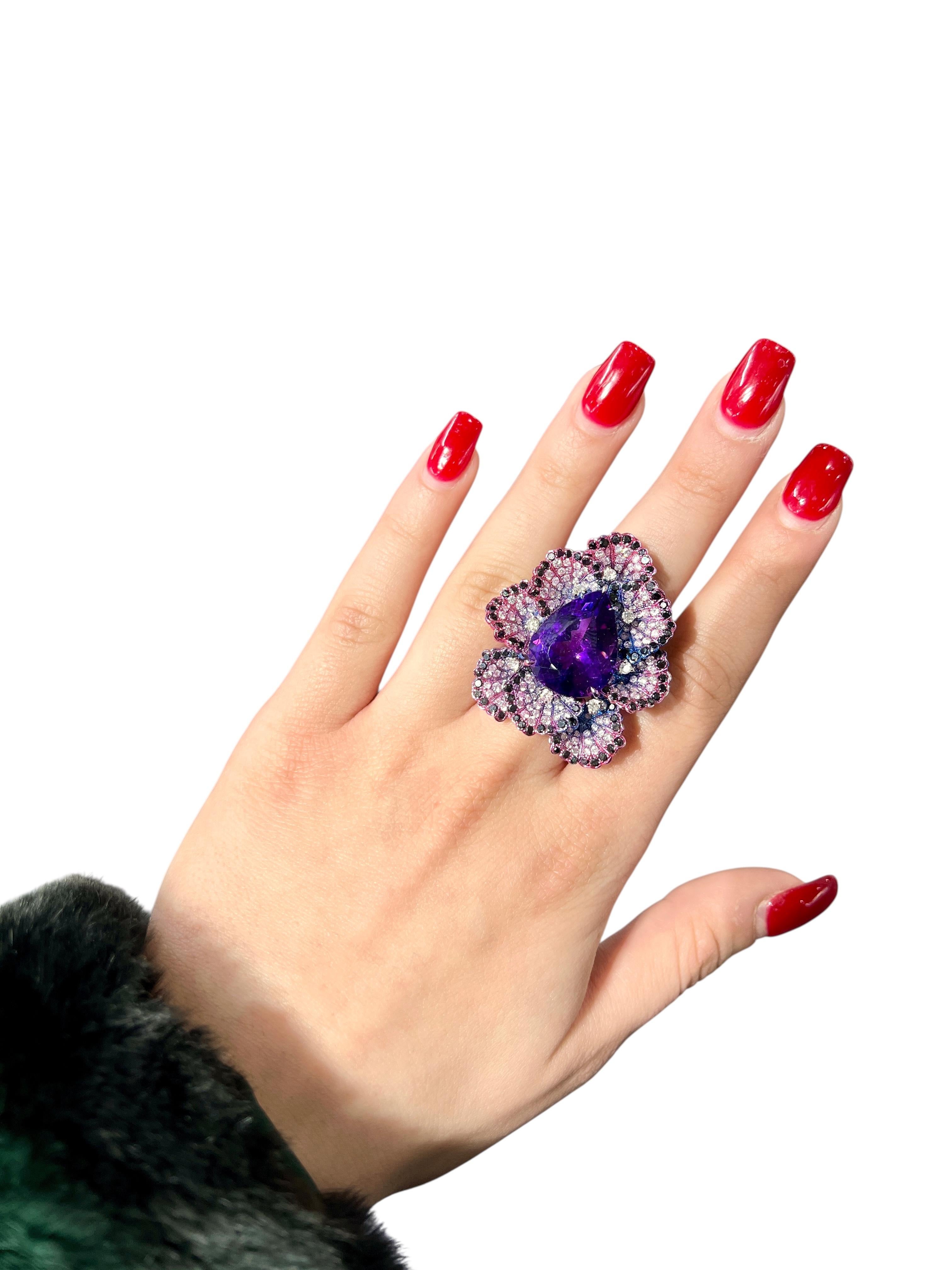 Luxueuse bague d'améthyste faite à la main en émail Ombre en 18K Pave White Diamond Neuf - En vente à Great Neck, NY