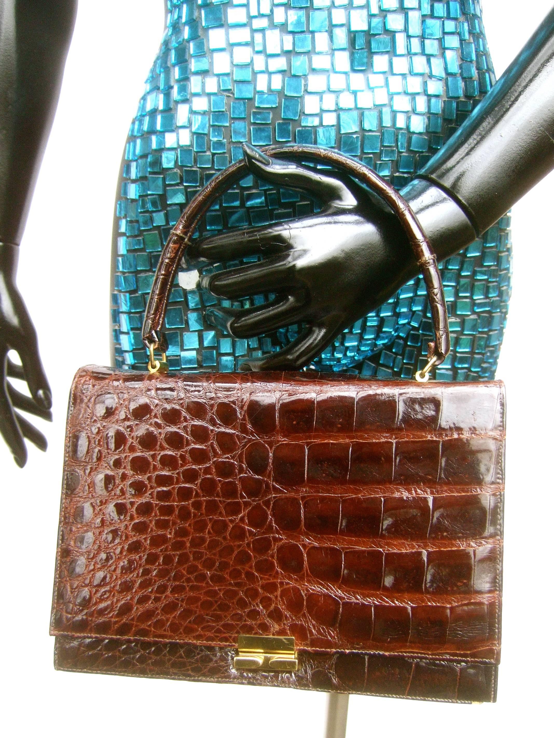 Black Luxurious Brown Glazed Genuine Alligator Handbag circa 1960