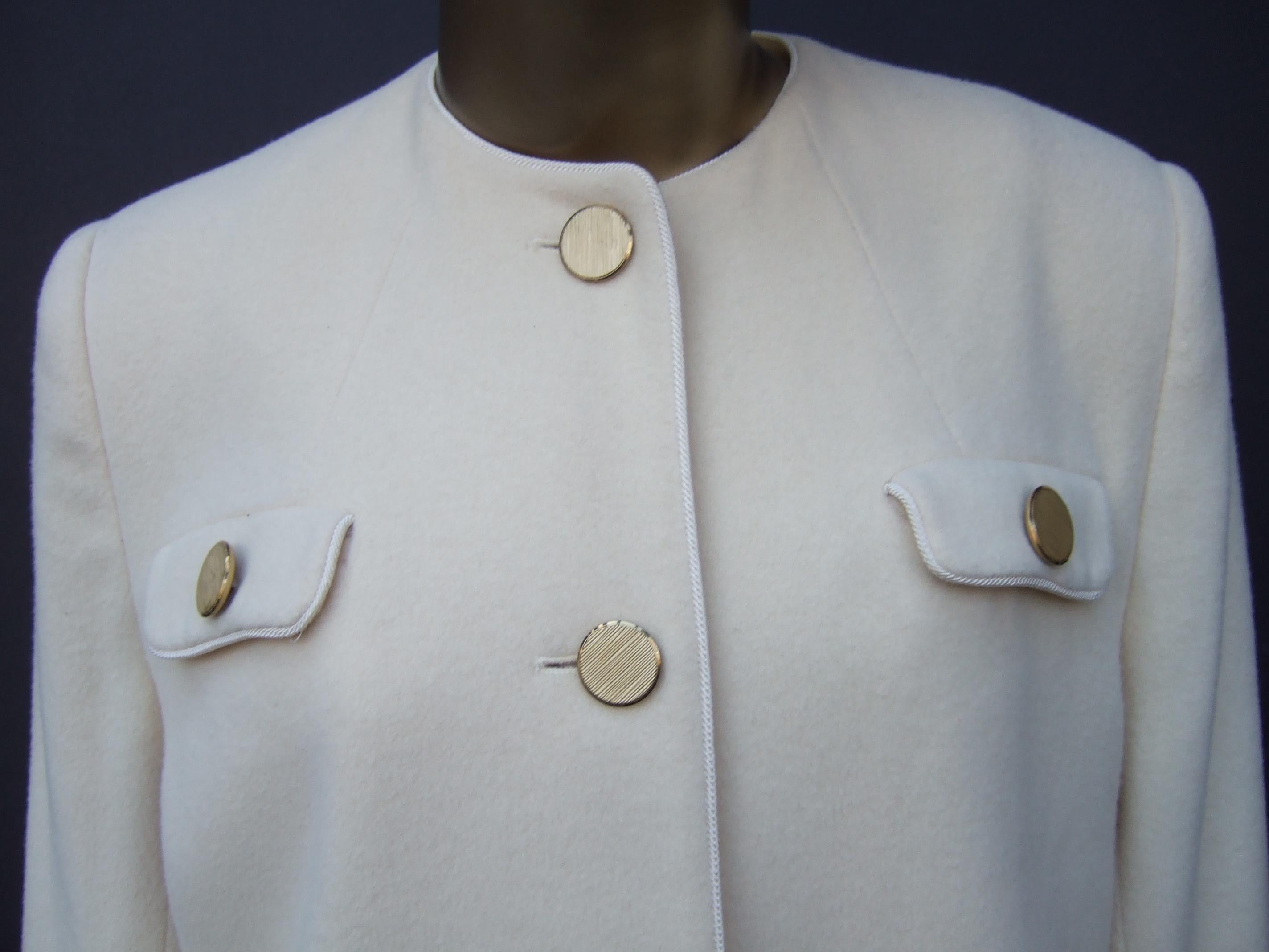 Luxurious Cashmere Creme Winter White Coat by Montaldo's c 1970s  For Sale 7