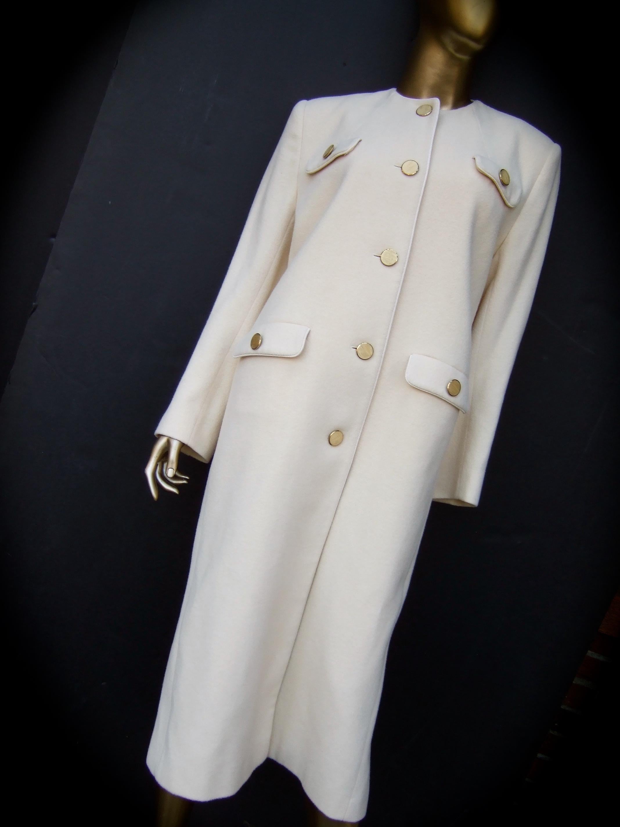 Gray Luxurious Cashmere Creme Winter White Coat by Montaldo's c 1970s  For Sale