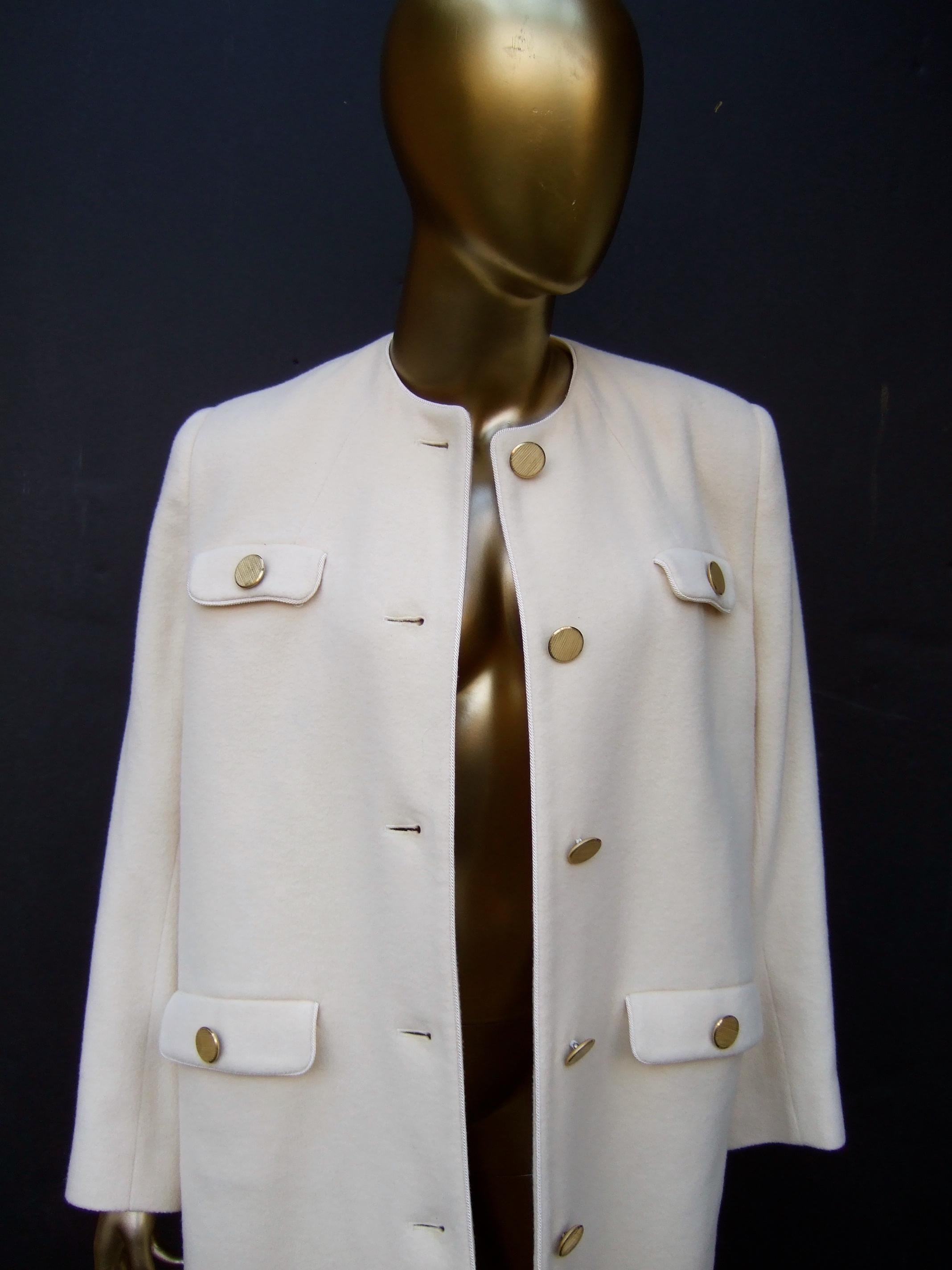 Luxurious Cashmere Creme Winter White Coat by Montaldo's c 1970s  For Sale 1