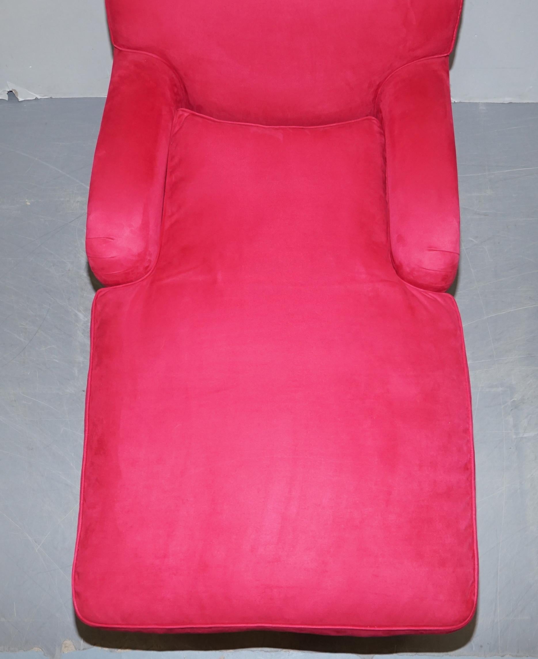 Luxurious Comfortable Red Velvet Signature Scroll Arm Chaise Lounge Armchair 1