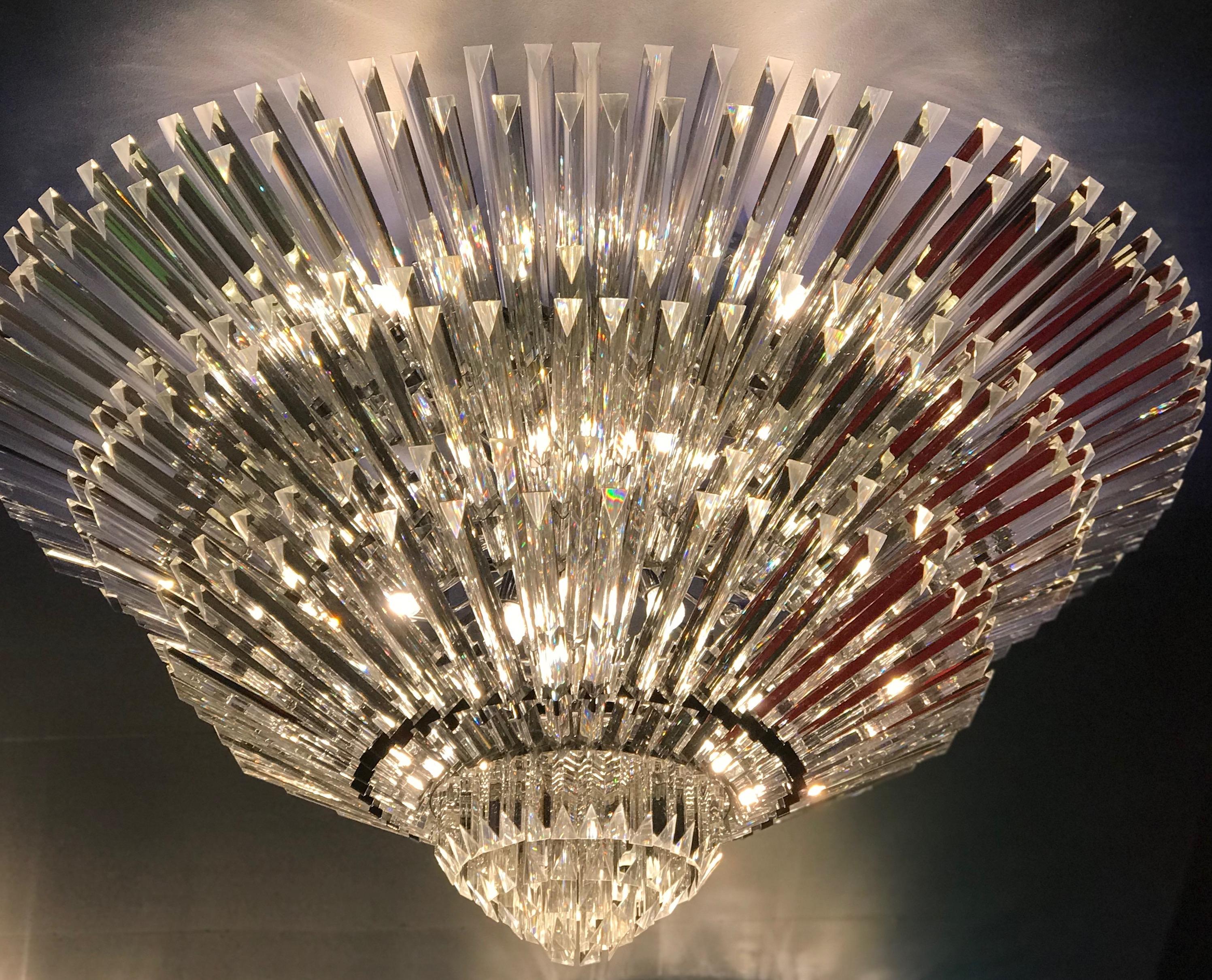Luxuriöse zeitgenössische italienische Muranoglas-Deckenleuchte Triedi im Angebot 4