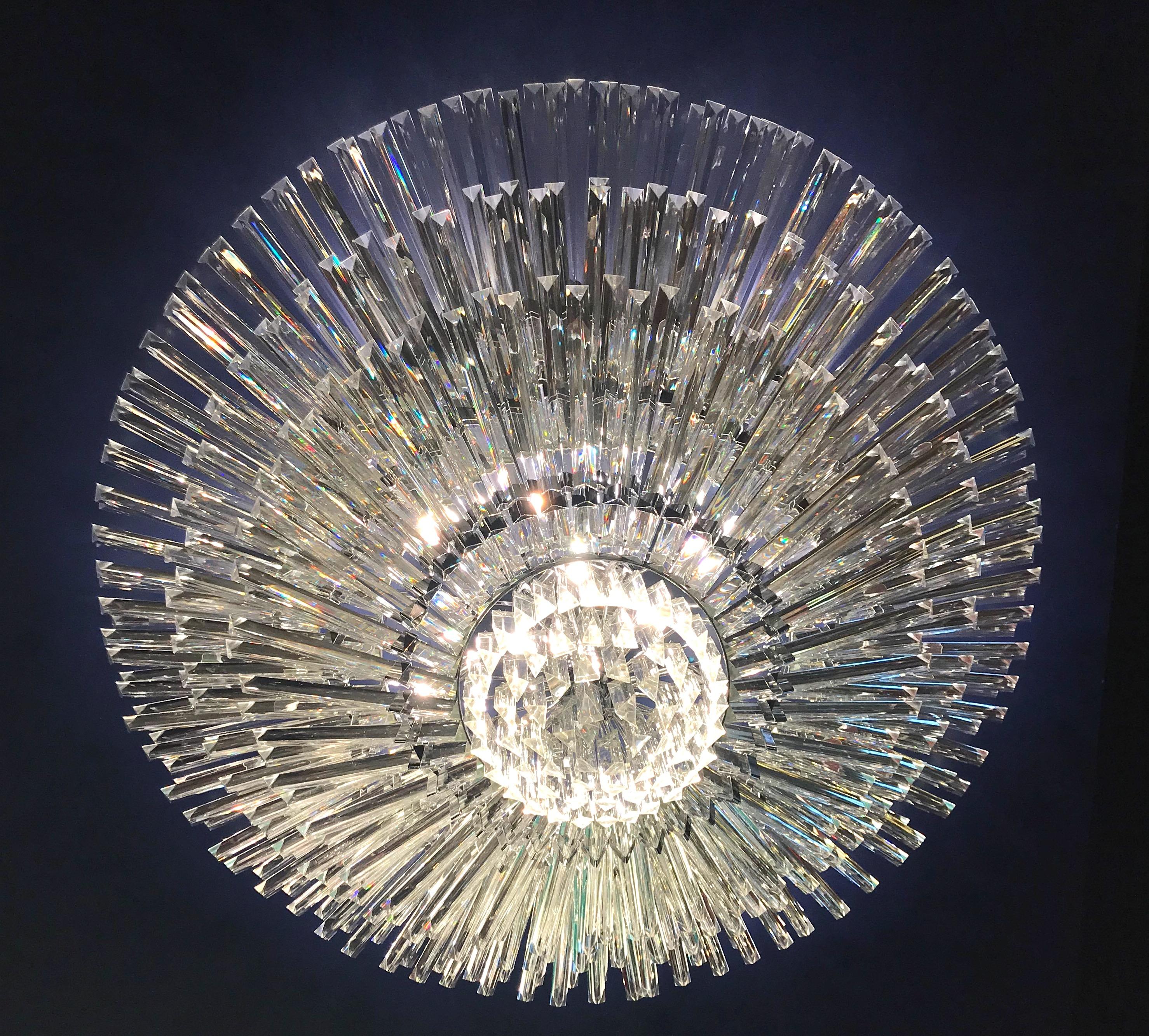 Modern Luxurious Contemporary Italian Murano Glass Triedi Ceiling Light For Sale