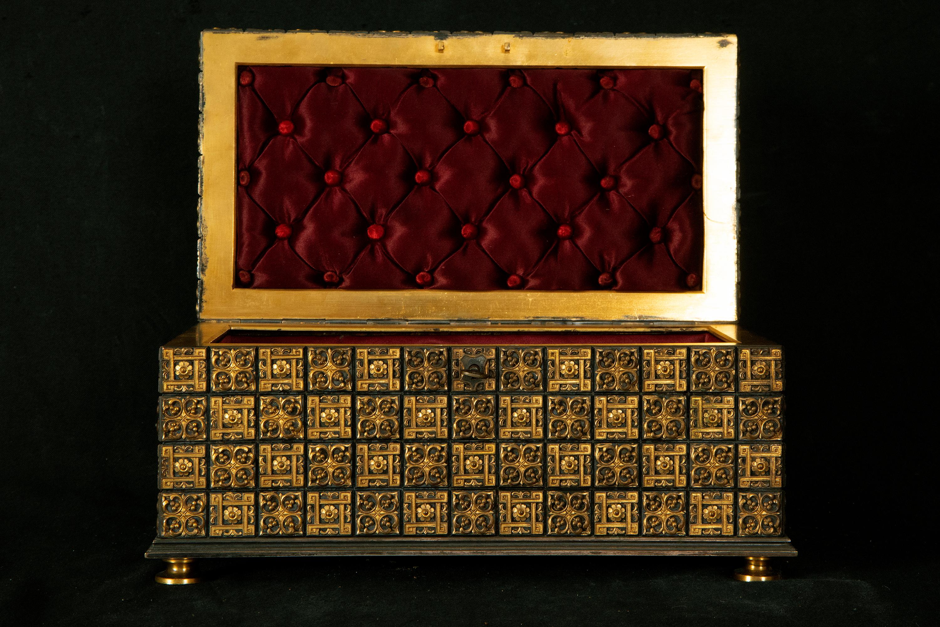 Luxurious early 20th century footed Art Deco tiled gilt brass decorative box In Good Condition In Leesburg, VA