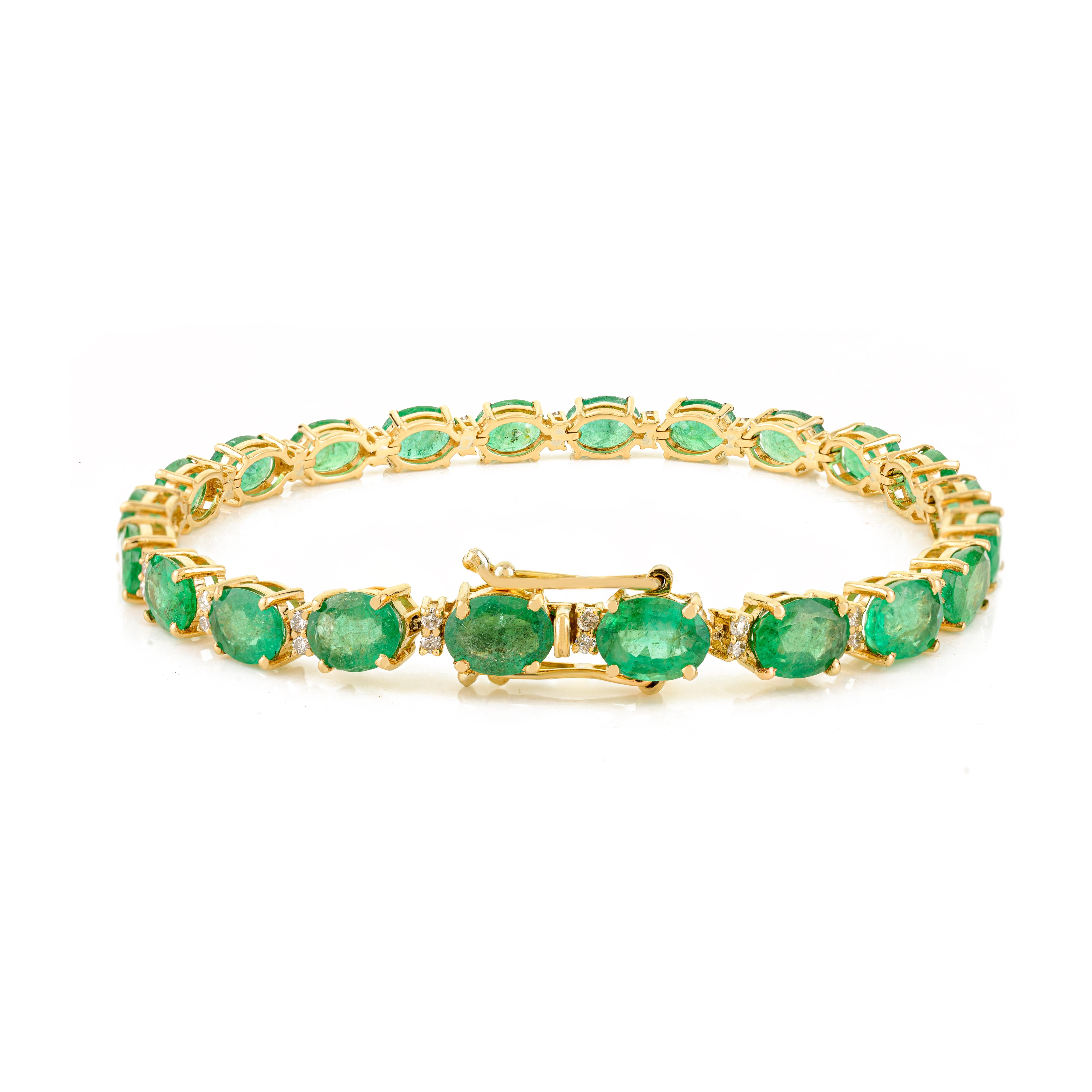 Luxueux bracelet de tennis en or jaune 18k avec diamant et émeraude en vente 1