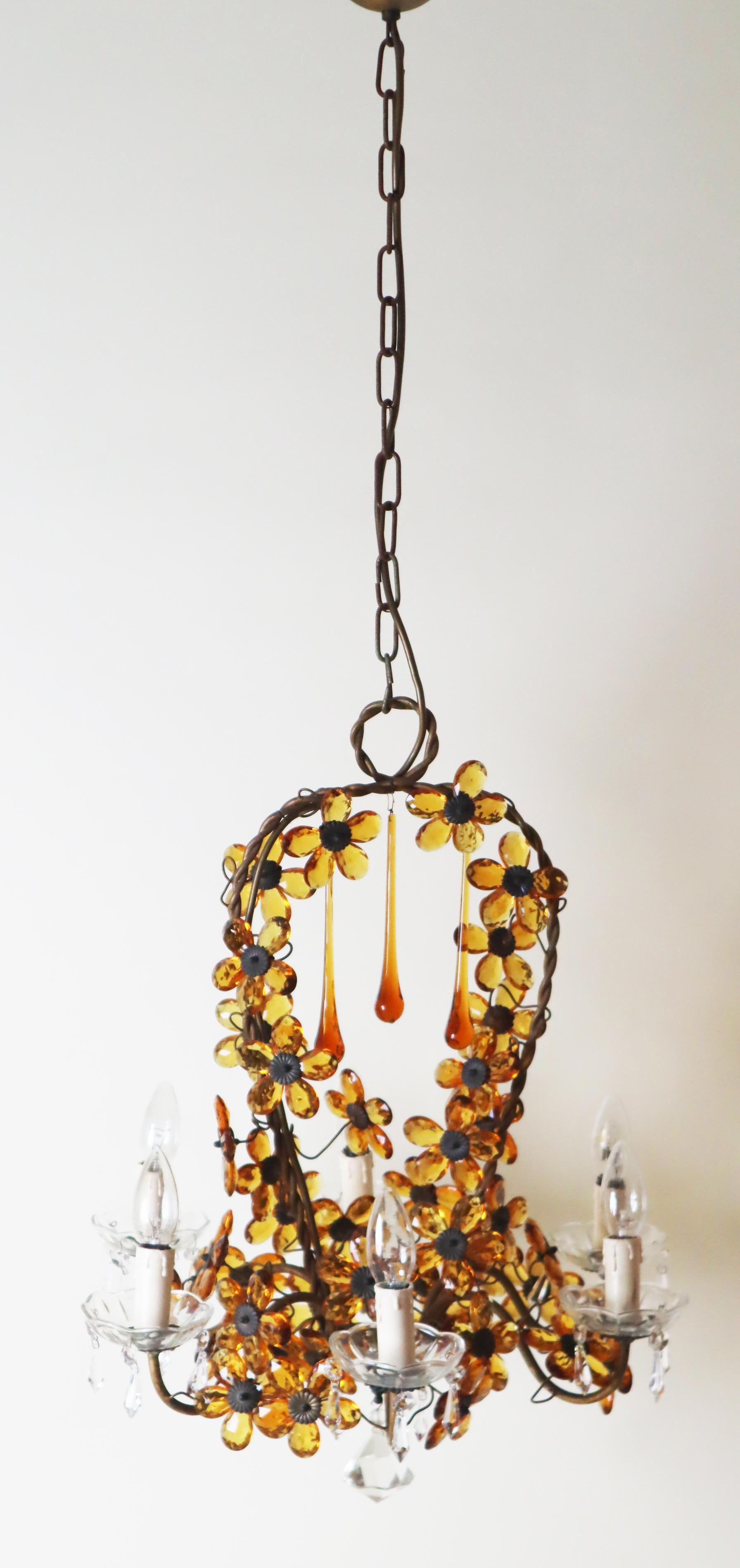 Lussuoso lampadario a cesto di fiori realizzato in  Cristalli color ambra in vendita 2
