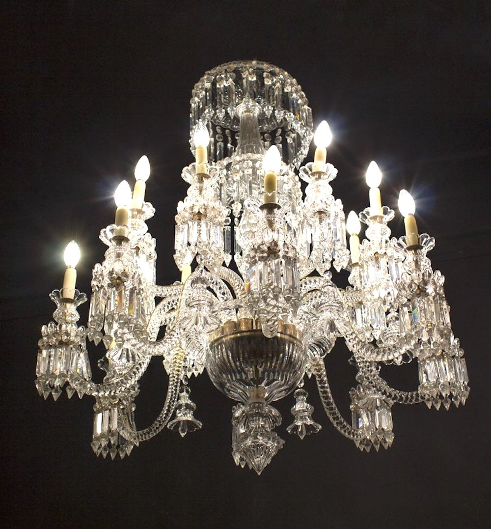 A sixteen-light crystal chandelier in the manner of Baccarat. The 16 lights are on three floors. The crystals are perfectly preserved.
Cleaned and re-wired, in full working order and ready to use. In excellent vintage condition. The crystals, all