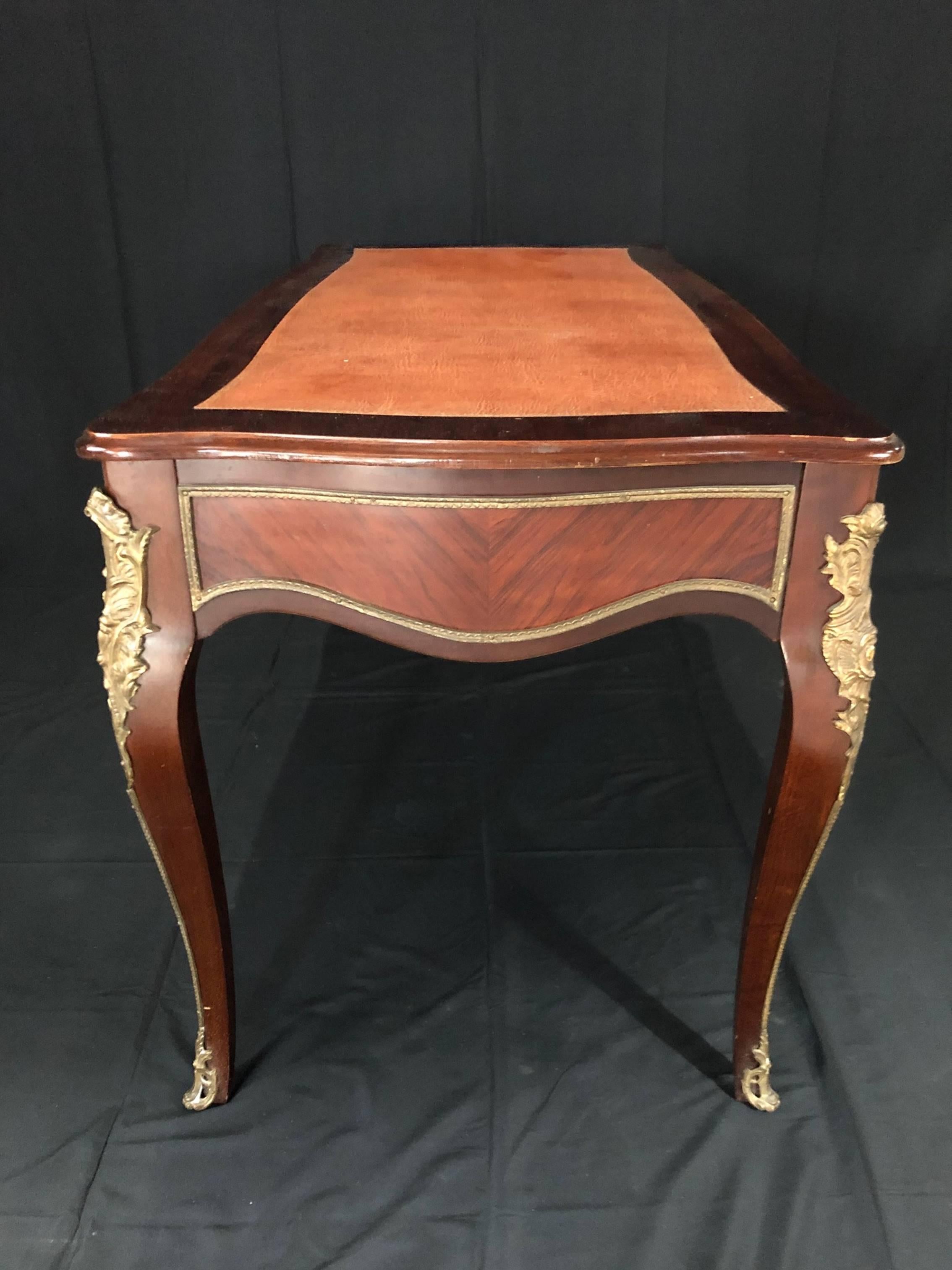 Luxurious French Louis XV Style Walnut and Tooled Leather Bureau Plat Desk 5