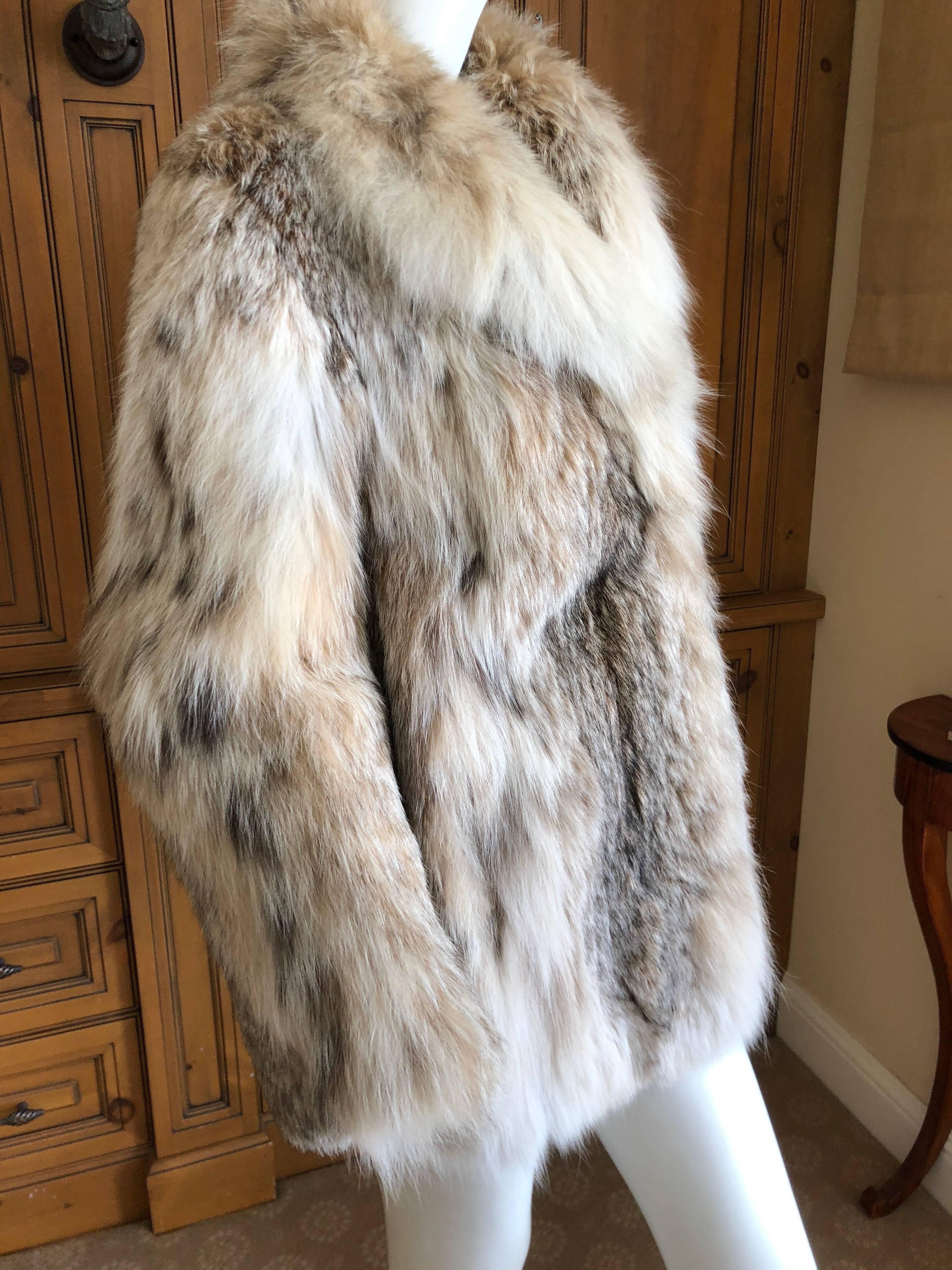Luxurious Genuine Lynx Fur Stroller Coat For Sale 2