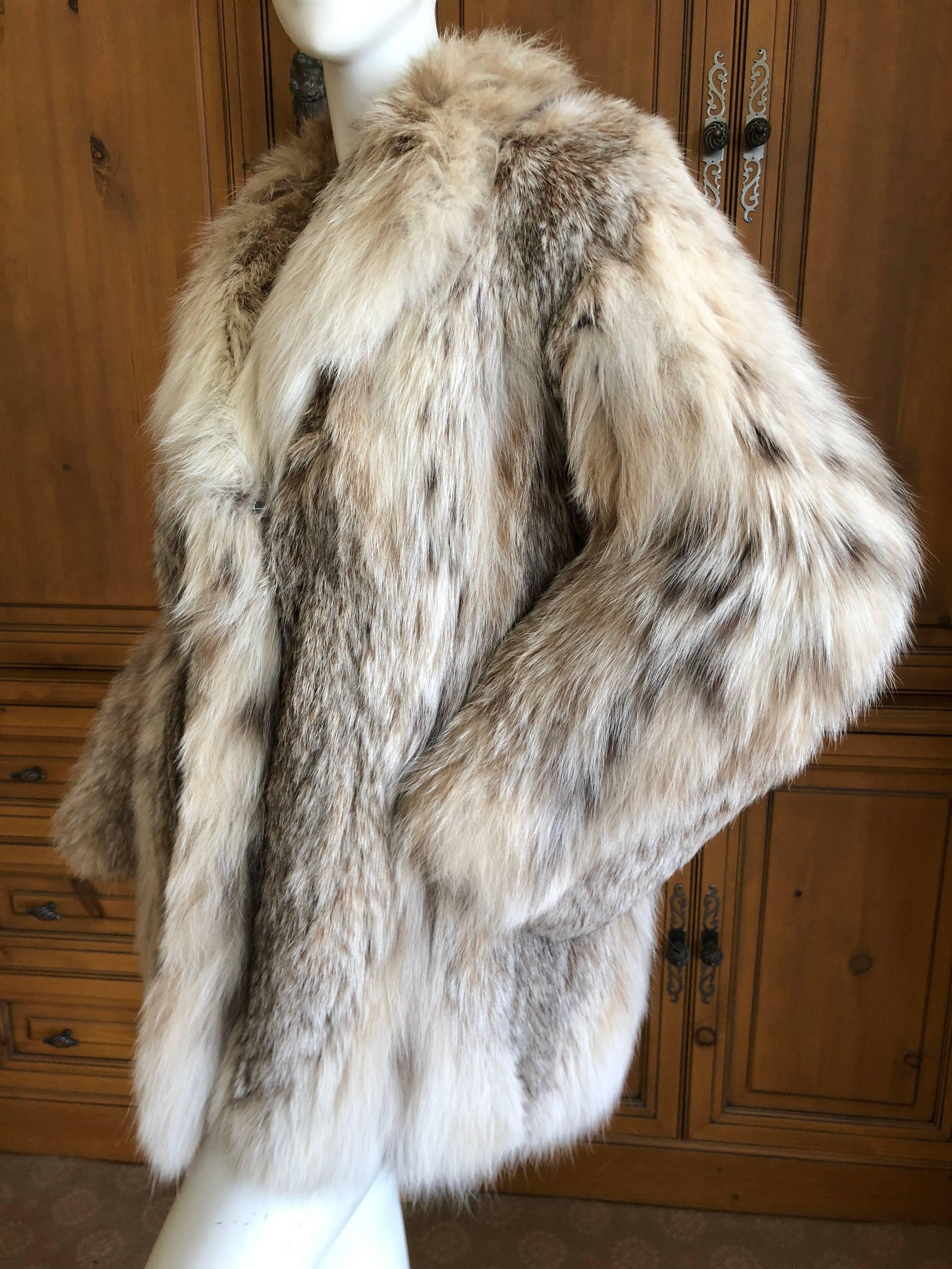 Luxurious Genuine Lynx Fur Stroller Coat For Sale 3