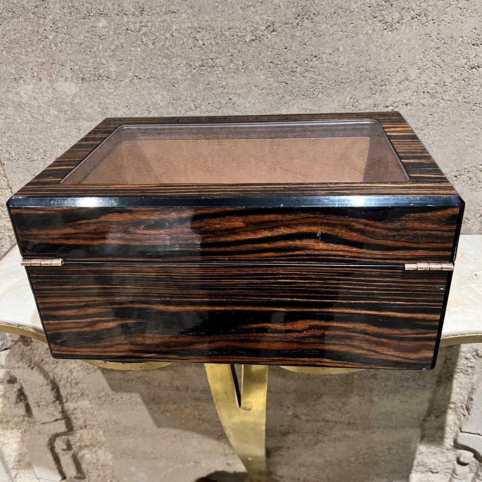 Luxurious Cigar Humidor Exotic Macassar Glass Top and Brass For Sale 10