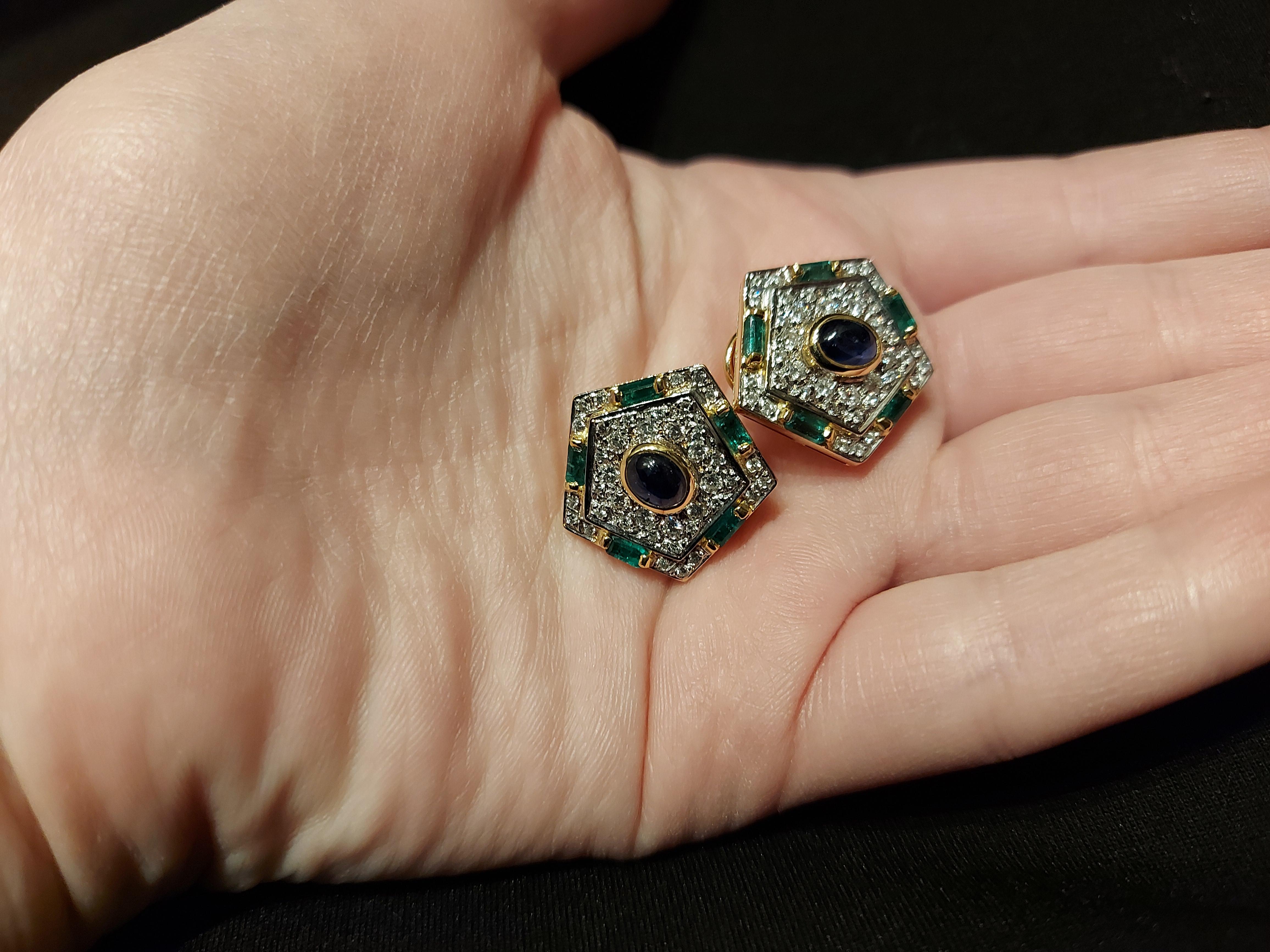 Luxurious Gold Clip-On Earrings With Diamonds, Emerald and Cabochon Sapphire For Sale 12