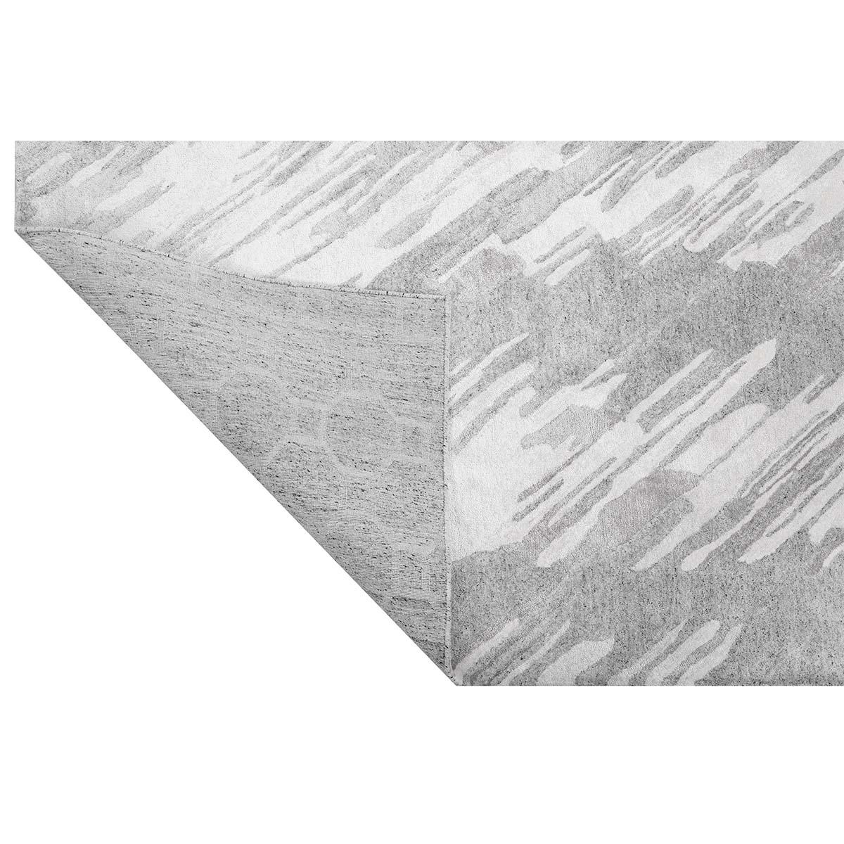 Indian Luxurious Handcrafted White / Gray Area Rug For Sale