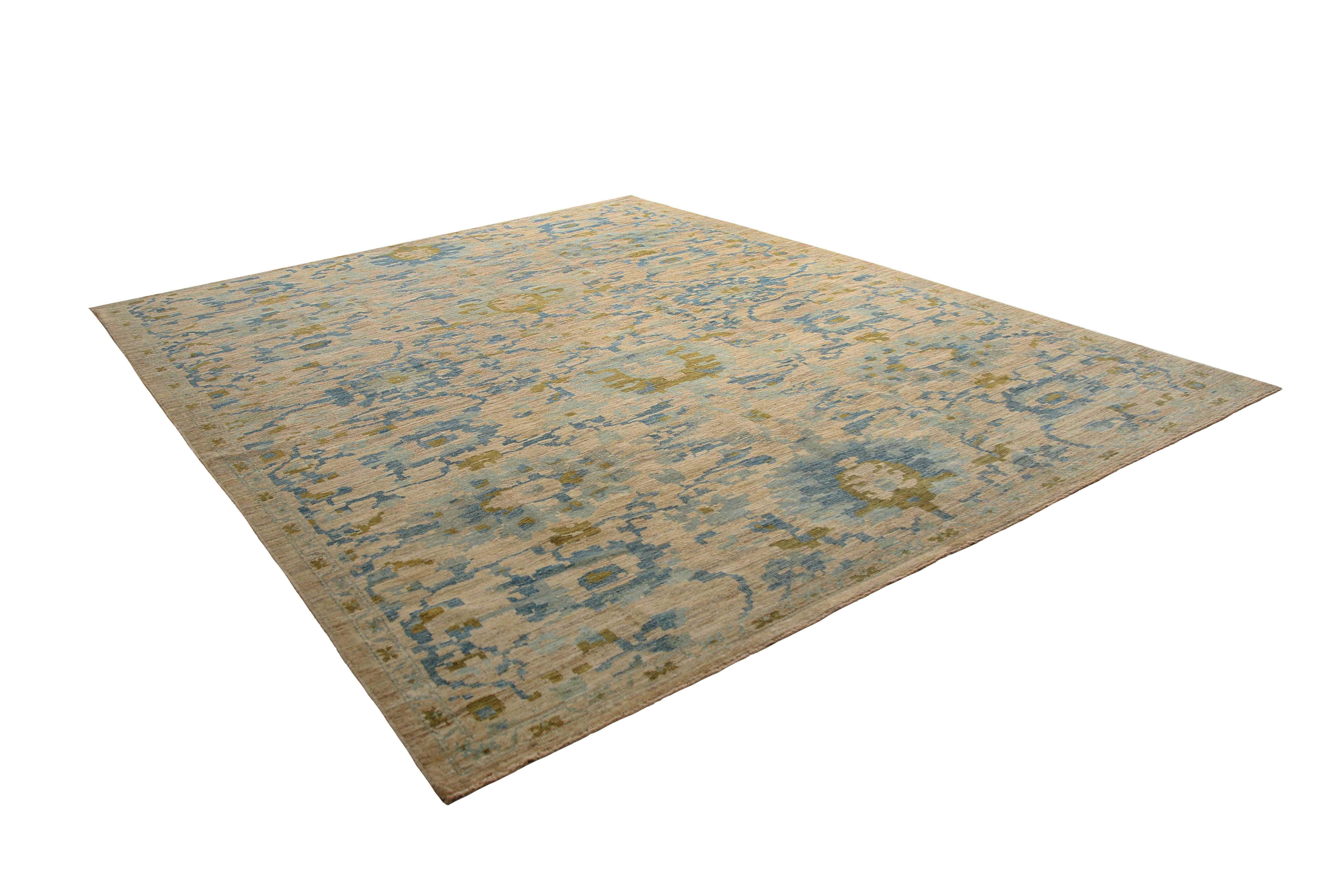 Contemporary Luxurious Handmade Sultanabad Rug - Modern Design, Blue and Green Tones - 9'6''  For Sale