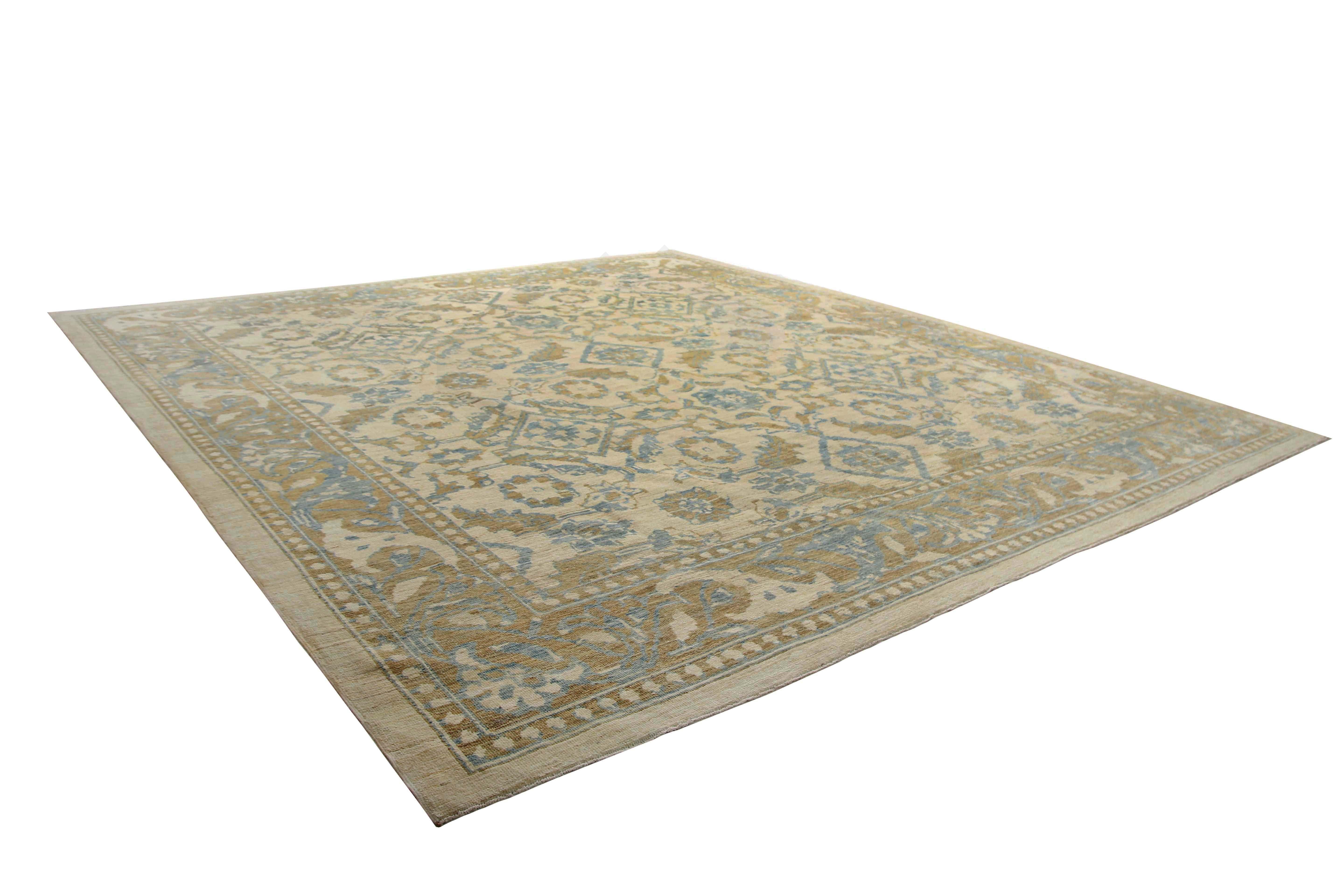 Luxurious Handmade Sultanabad Rug - Transitional Design, Blue, Green, and Yellow For Sale 4