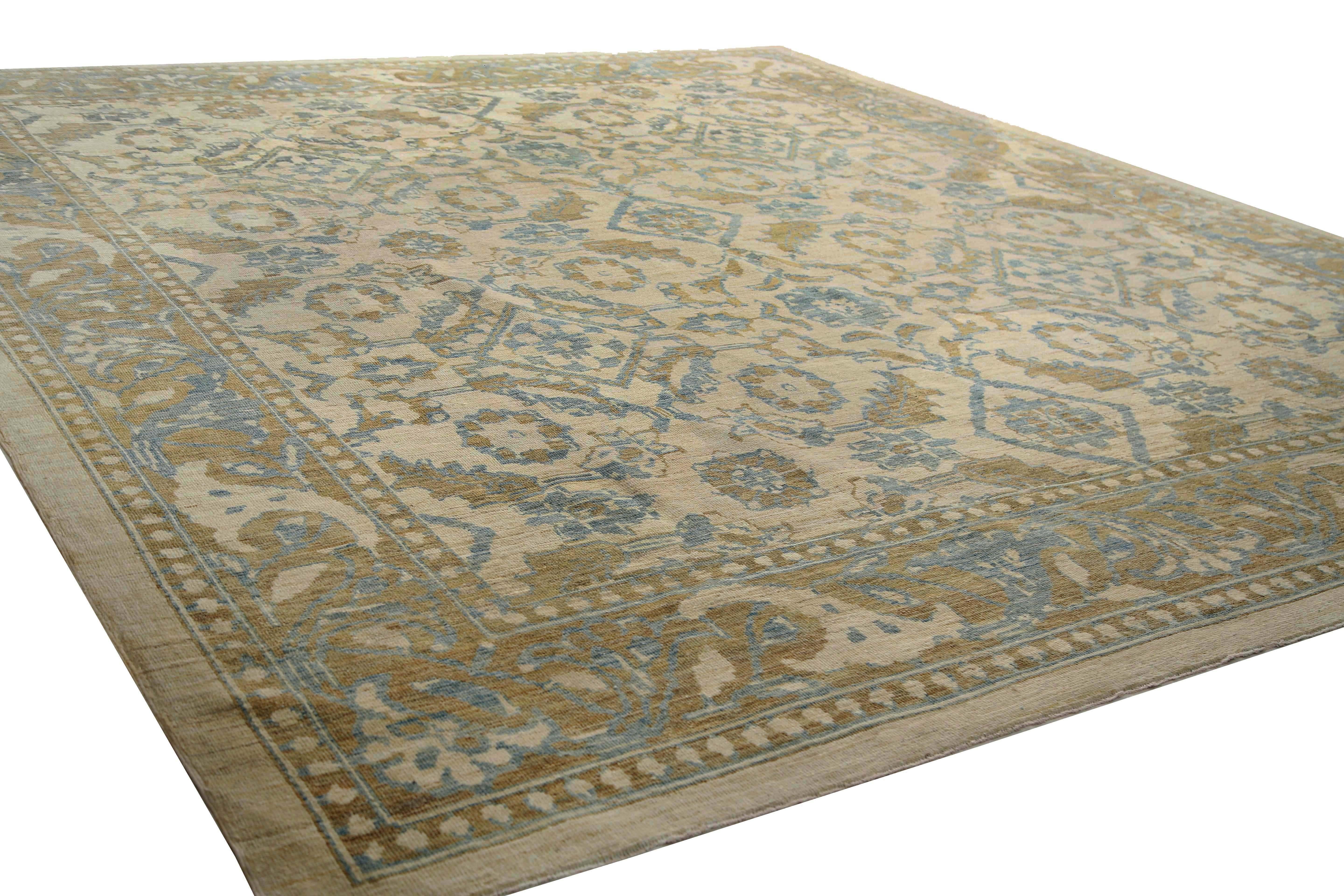 Luxurious Handmade Sultanabad Rug - Transitional Design, Blue, Green, and Yellow In New Condition For Sale In Dallas, TX