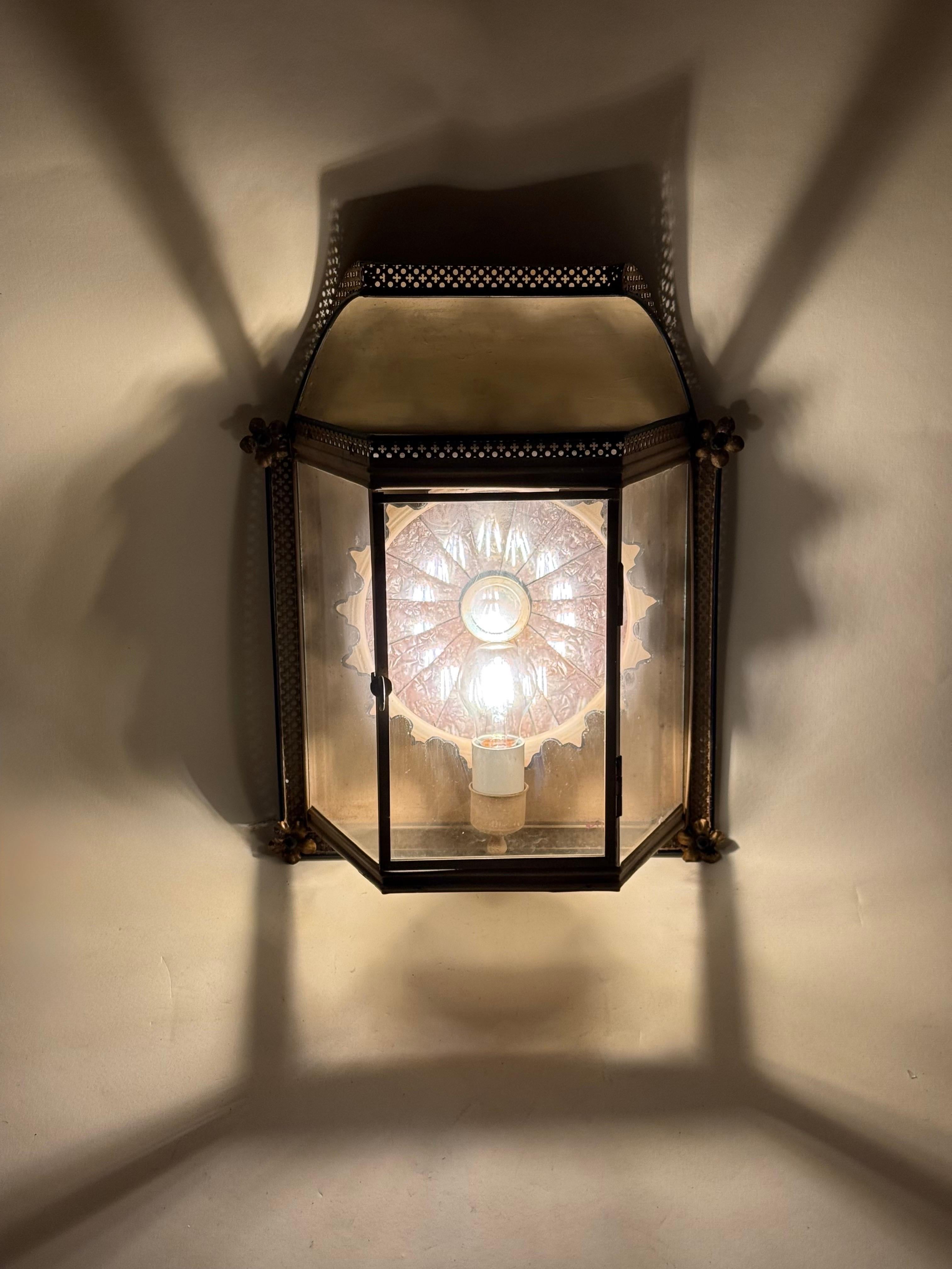 Luxurious Hollywood Regency Wall Lantern France 1960s For Sale 8