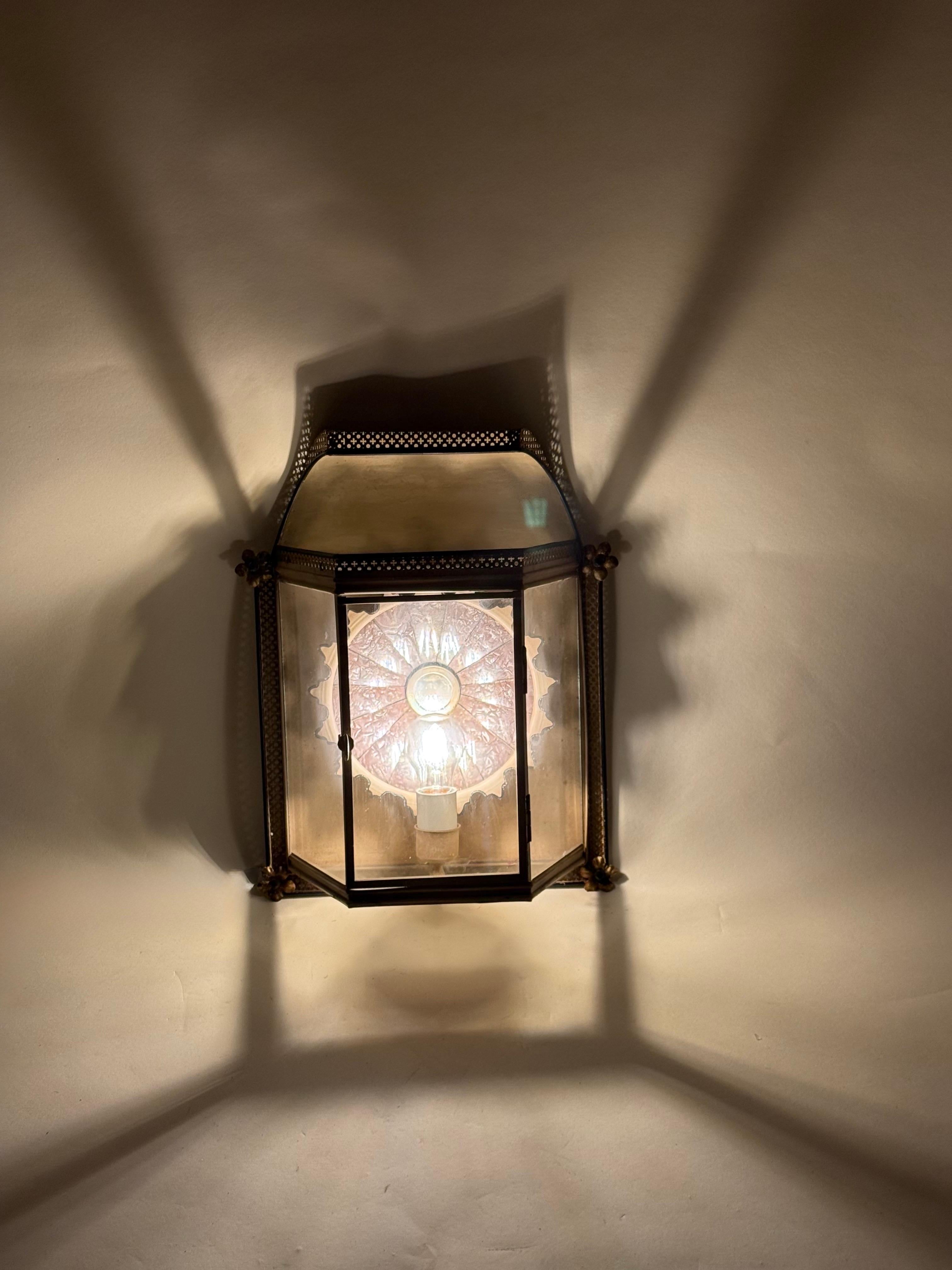 Metal Luxurious Hollywood Regency Wall Lantern France 1960s For Sale