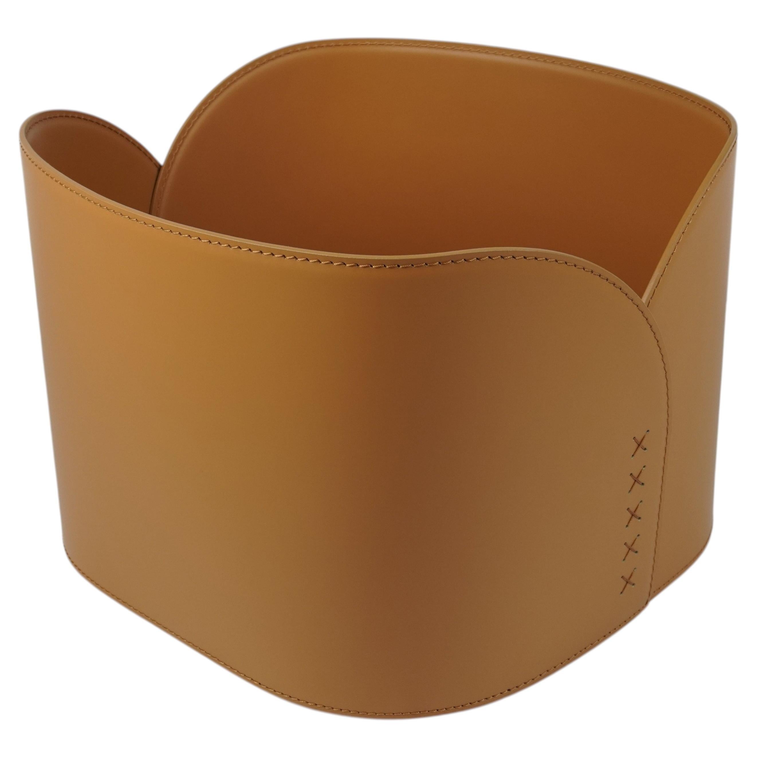 Luxurious Leather Log Holder IGNIS - Modern Design