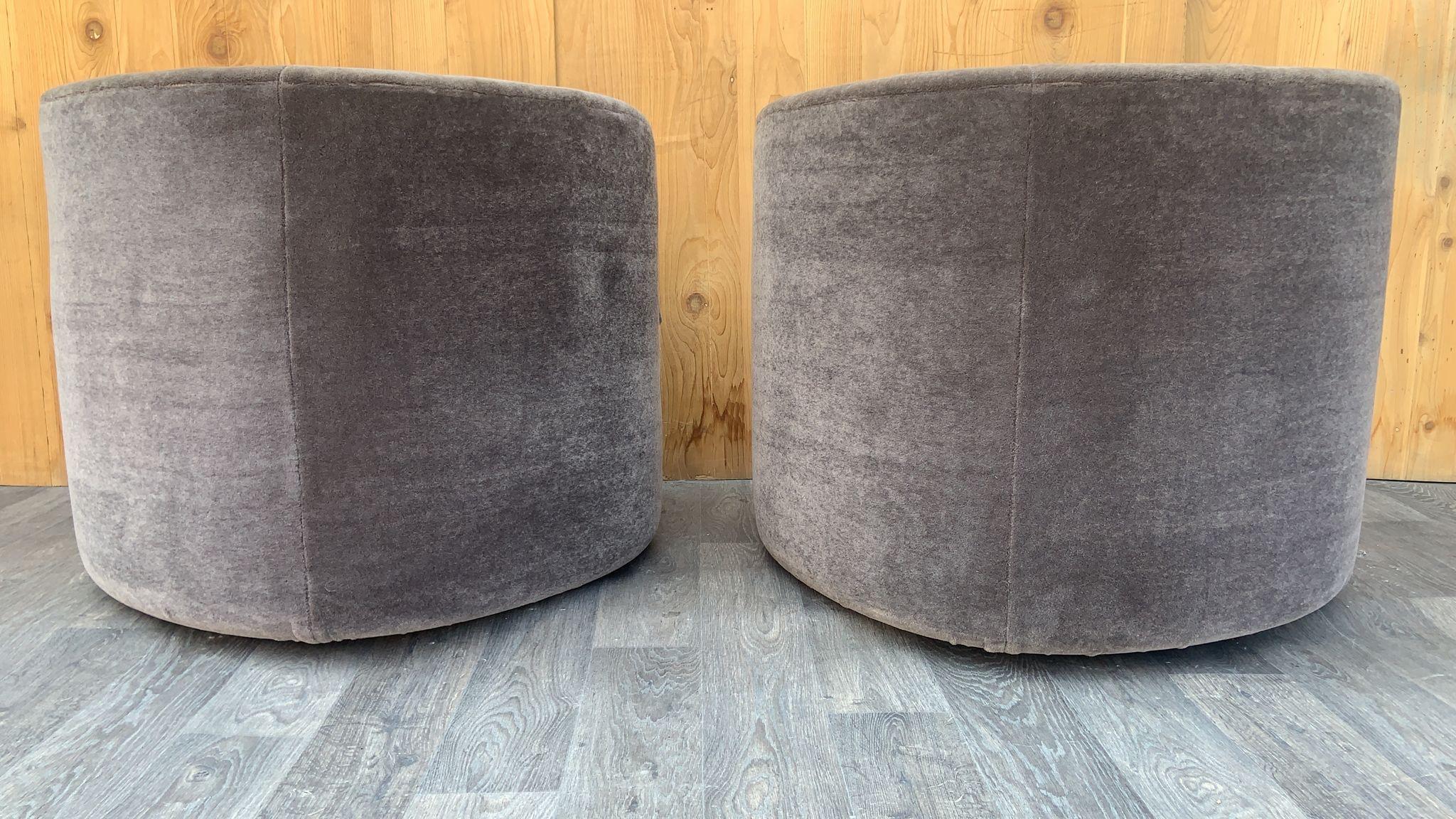 Luxurious Mid Century Faudet-Harrison Swivel Tub Chairs - Newly Upholstered Pair In Good Condition For Sale In Chicago, IL