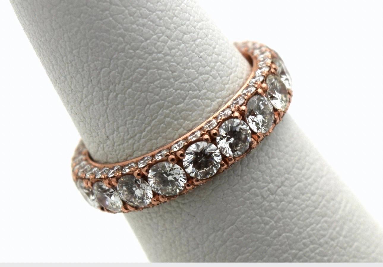 Lujoso anillo de diamantes moissanita 18KT oro rosa talla 7 en Nuevo estado para la venta en Boca Raton, FL
