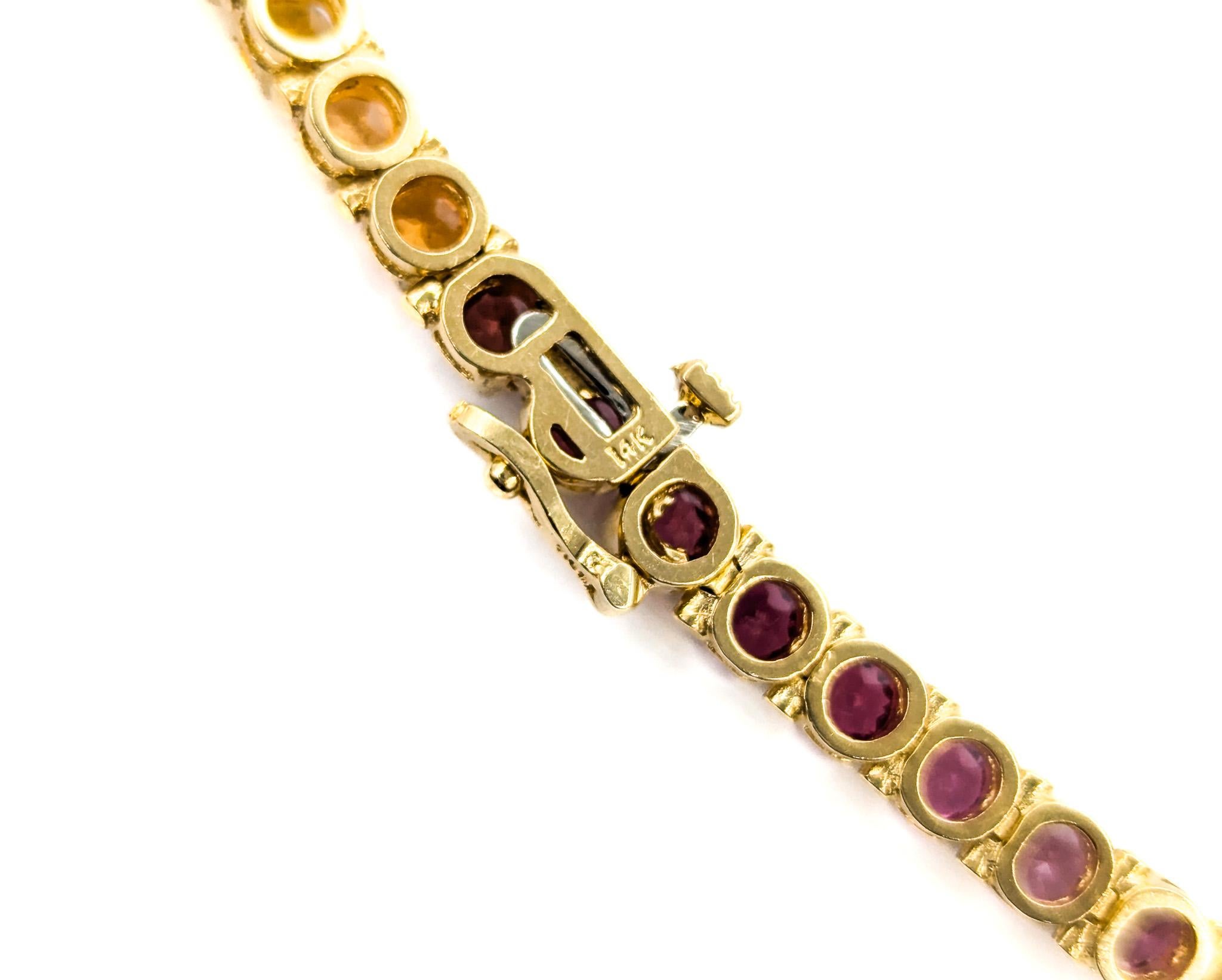 Luxuriöse Tennis-Halskette mit mehreren Edelsteinen aus 14k Gelbgold 7