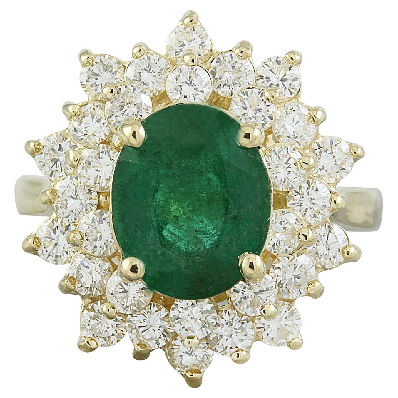 Luxurious Natural Emerald Diamond Ring in 14K Solid Yellow Gold For Sale
