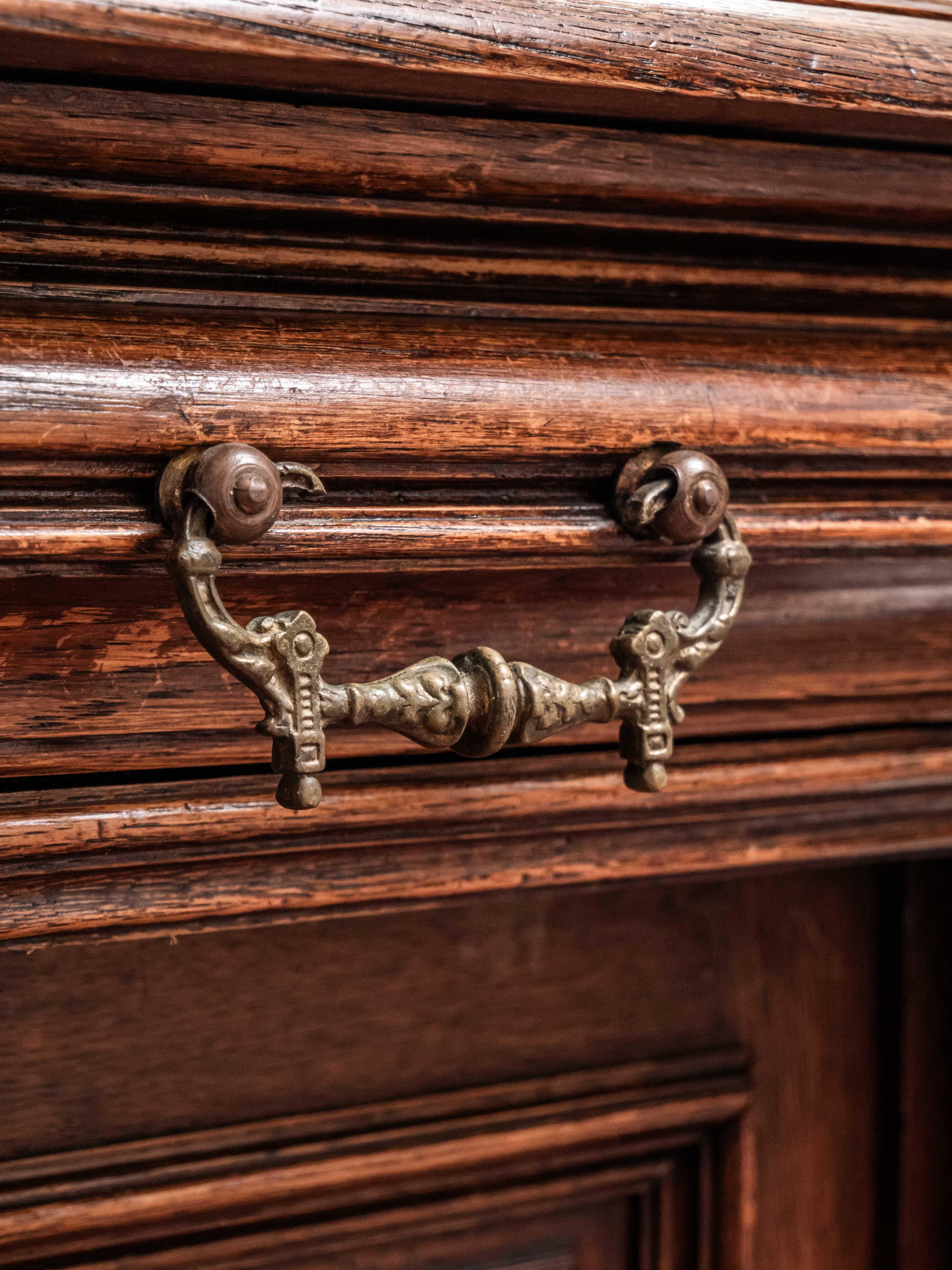 Wood Luxurious Neo-Renaissance desk made of solid oak