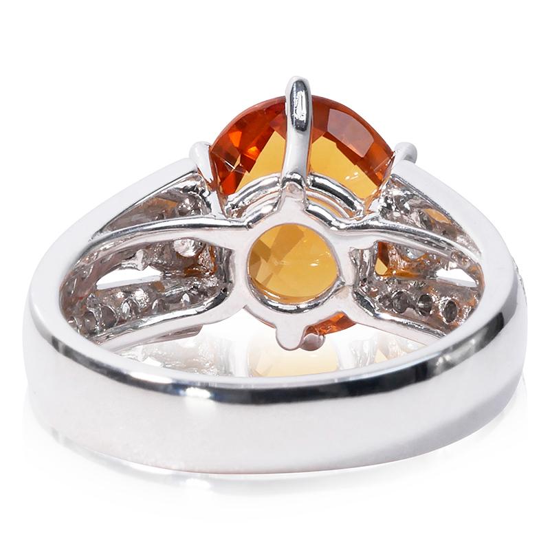 Women's Luxurious Oval Ring with 4.38 ct Citrine Natural Gemstone and Diamonds- IGI Cert