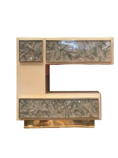 Luxurious Pair Modern Nightstands in Parchment & Crackled Resin. U.S.A. 21st C.