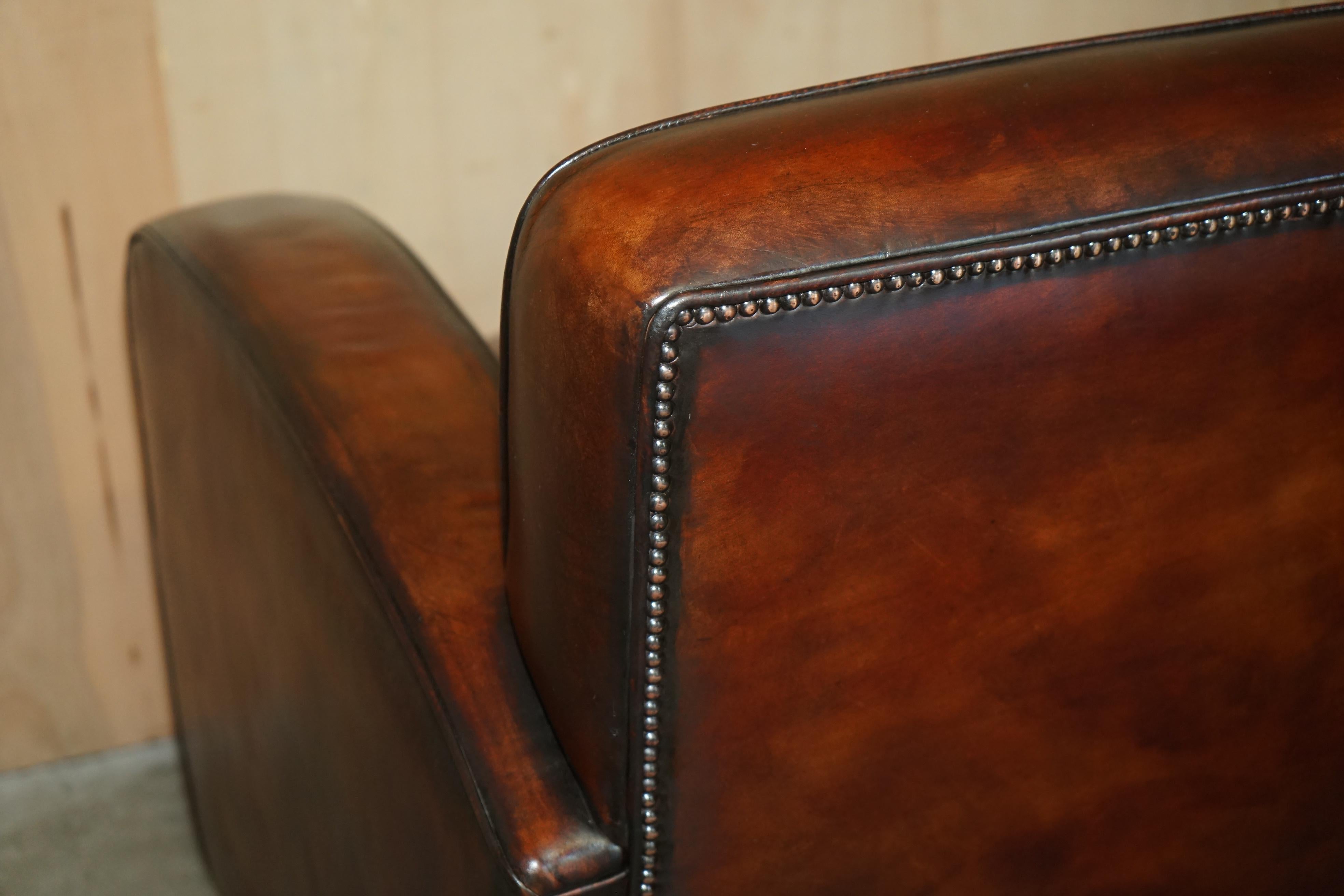 LUXURIOUS PAIR OF ART DECO FULLY RESTORED CIGAR BROWN LEATHER ARMCHAIRs in vendita 5