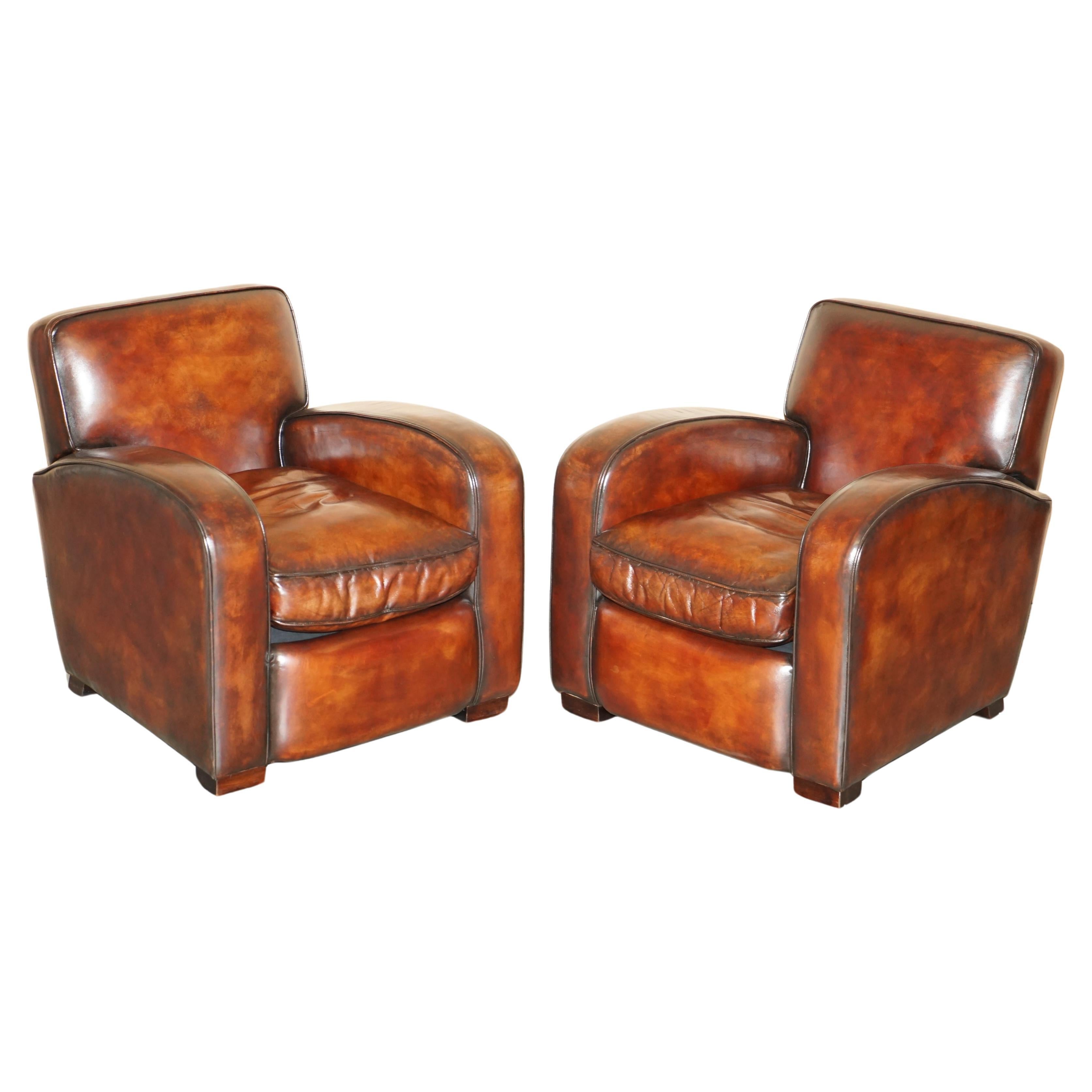 Luxueuse paire d'armoires club art déco en cuir marron cigare entièrement rénovée
