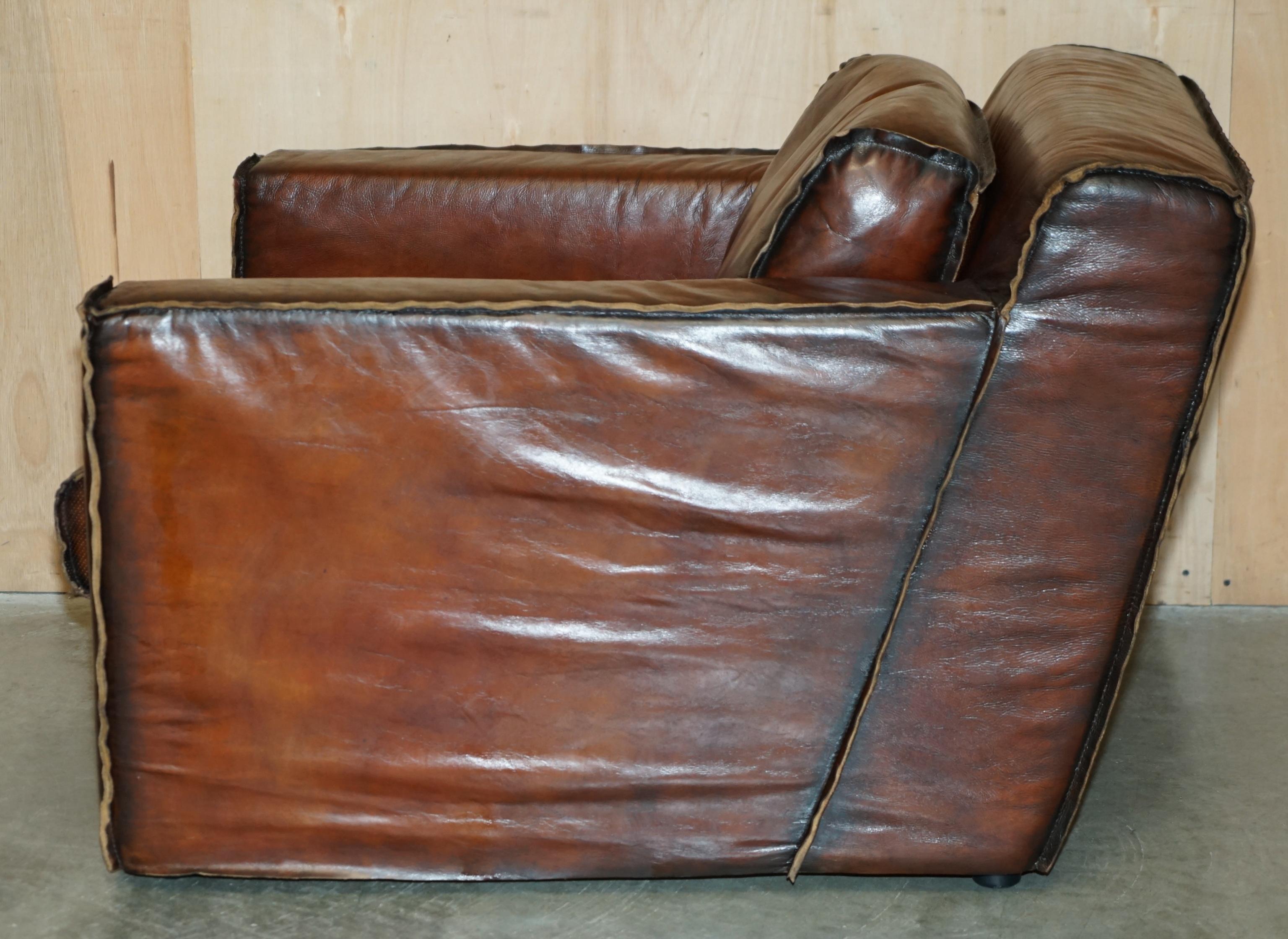 LUXURIOUS PAIR OF ART DECO FULLY RESTORED WHISKY BROWN LEATHER ARMCHAIRs in vendita 4