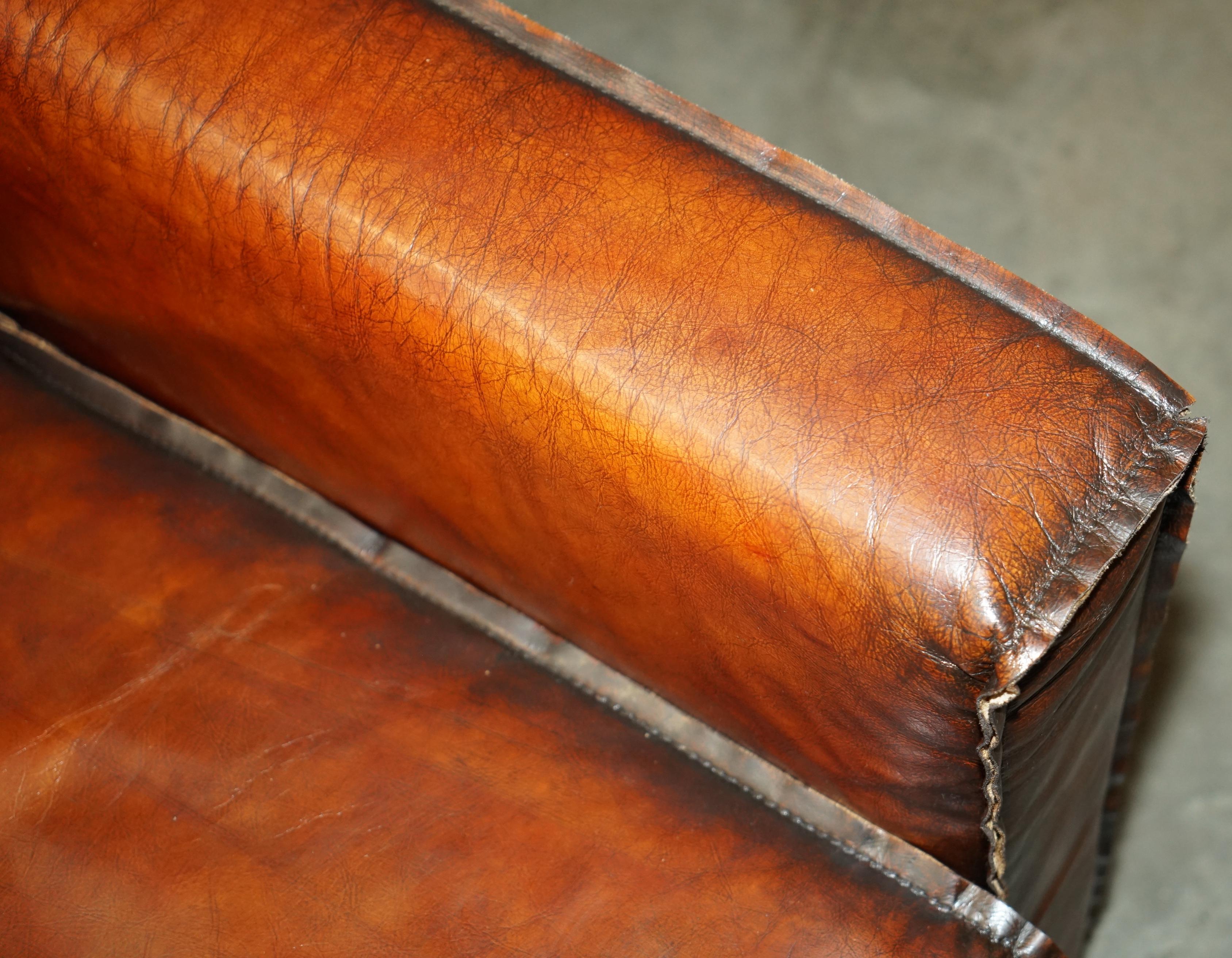 LUXURIOUS PAIR OF ART DECO FULLY RESTORED WHISKY BROWN LEATHER ARMCHAIRs in vendita 12