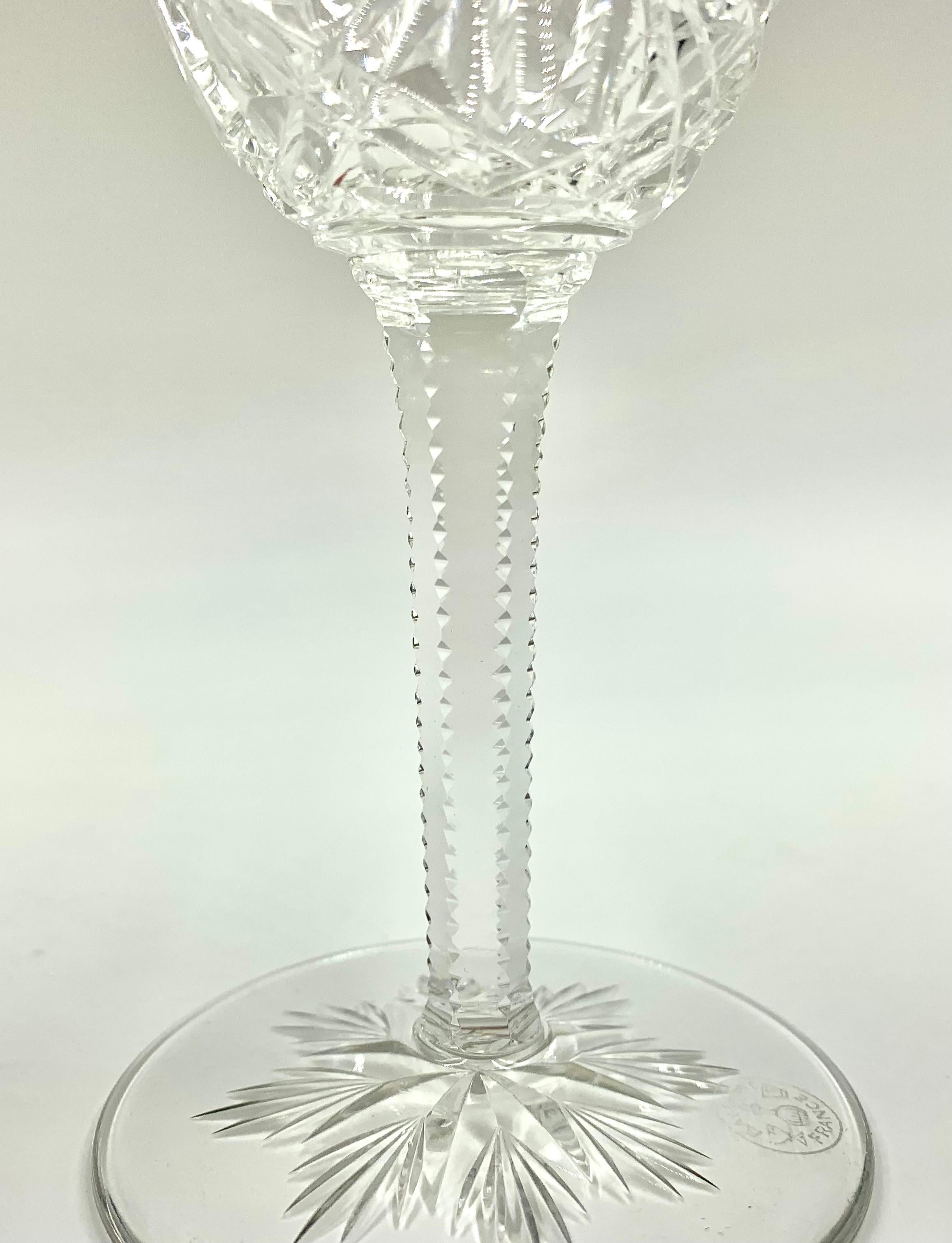 Français Luxueuse paire de verres à vin Lagny en cristal de Baccarat, début du 20e siècle en vente