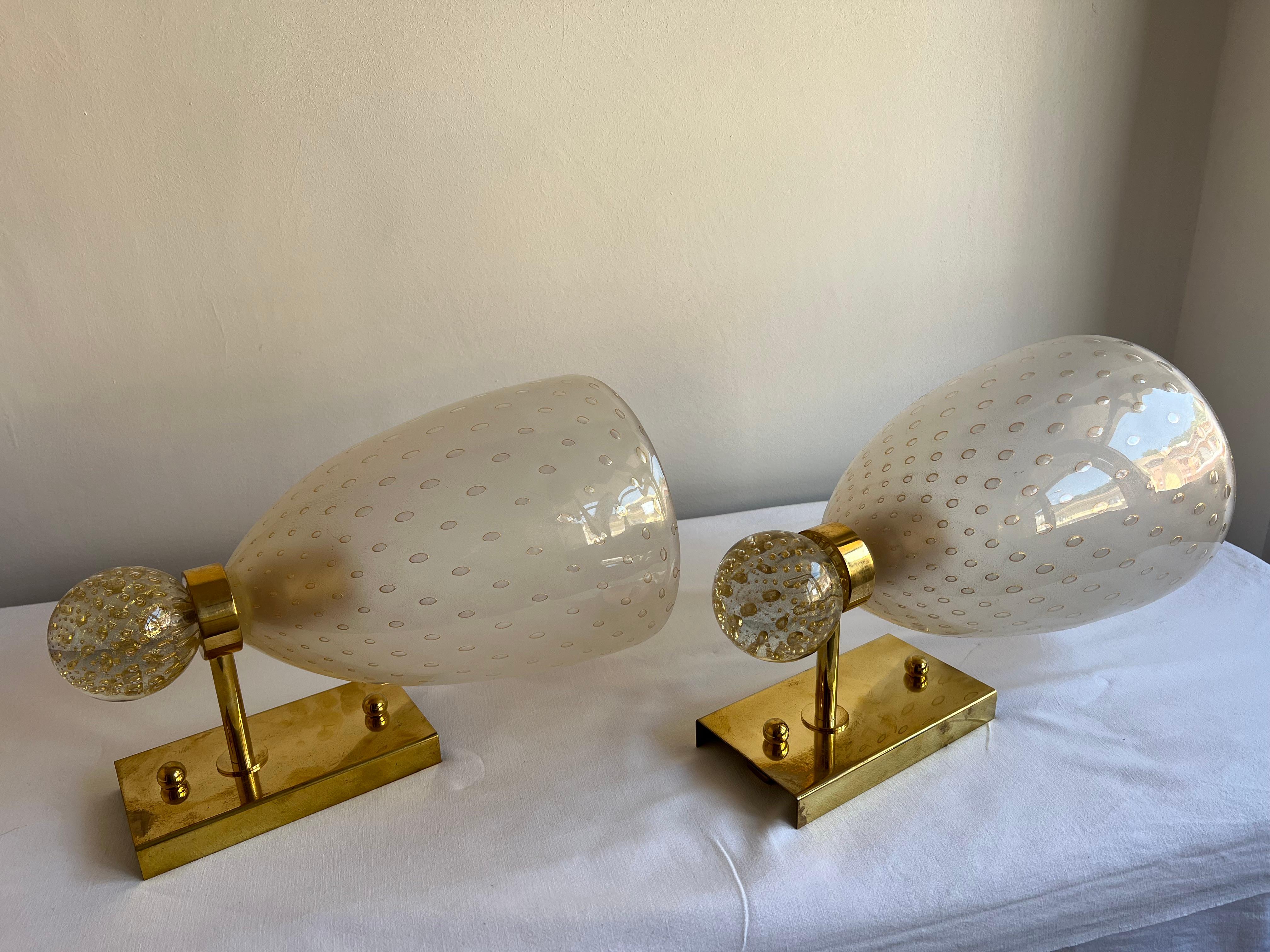 Luxurious Pair of Wall Lamps by Barovier & Toso, Murano, 1960s For Sale 12