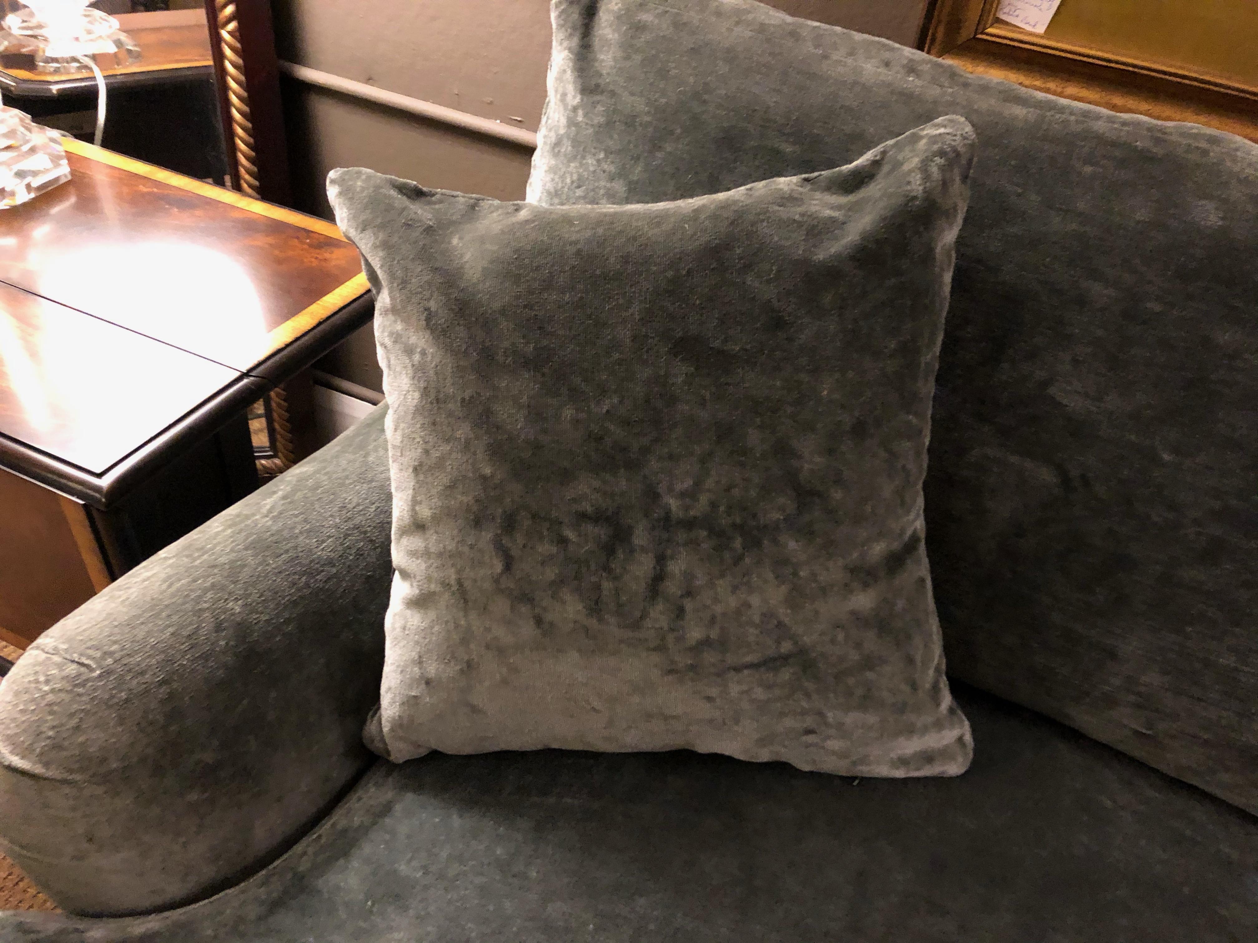 Luxurious Sage Velvet George Smith Style Classic Sofa 8
