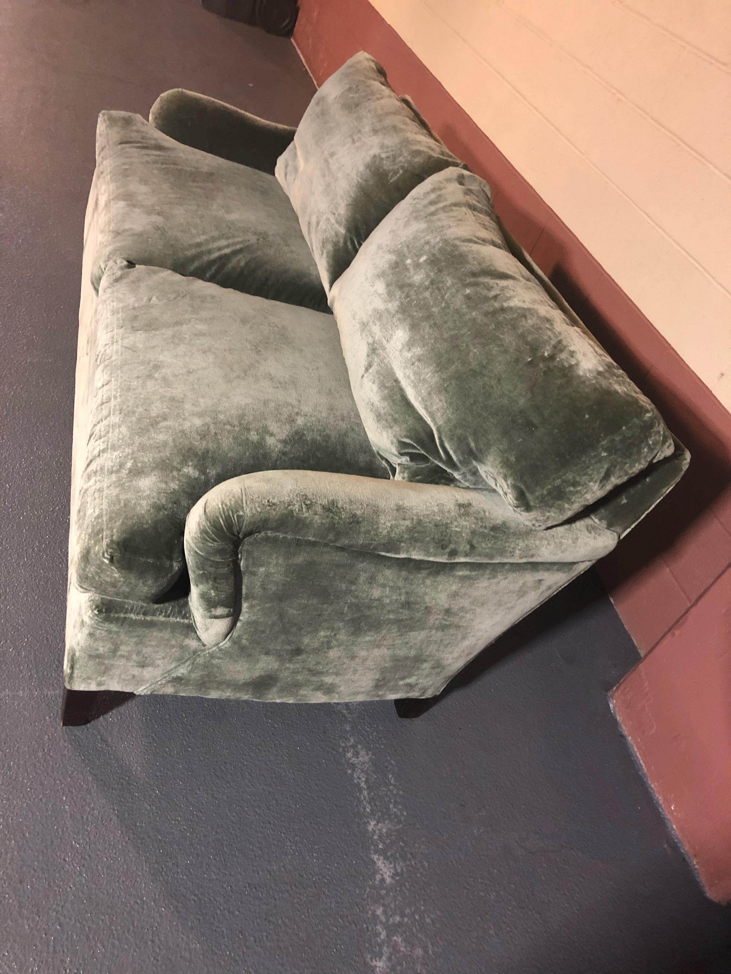 American Luxurious Sage Velvet George Smith Style Classic Sofa