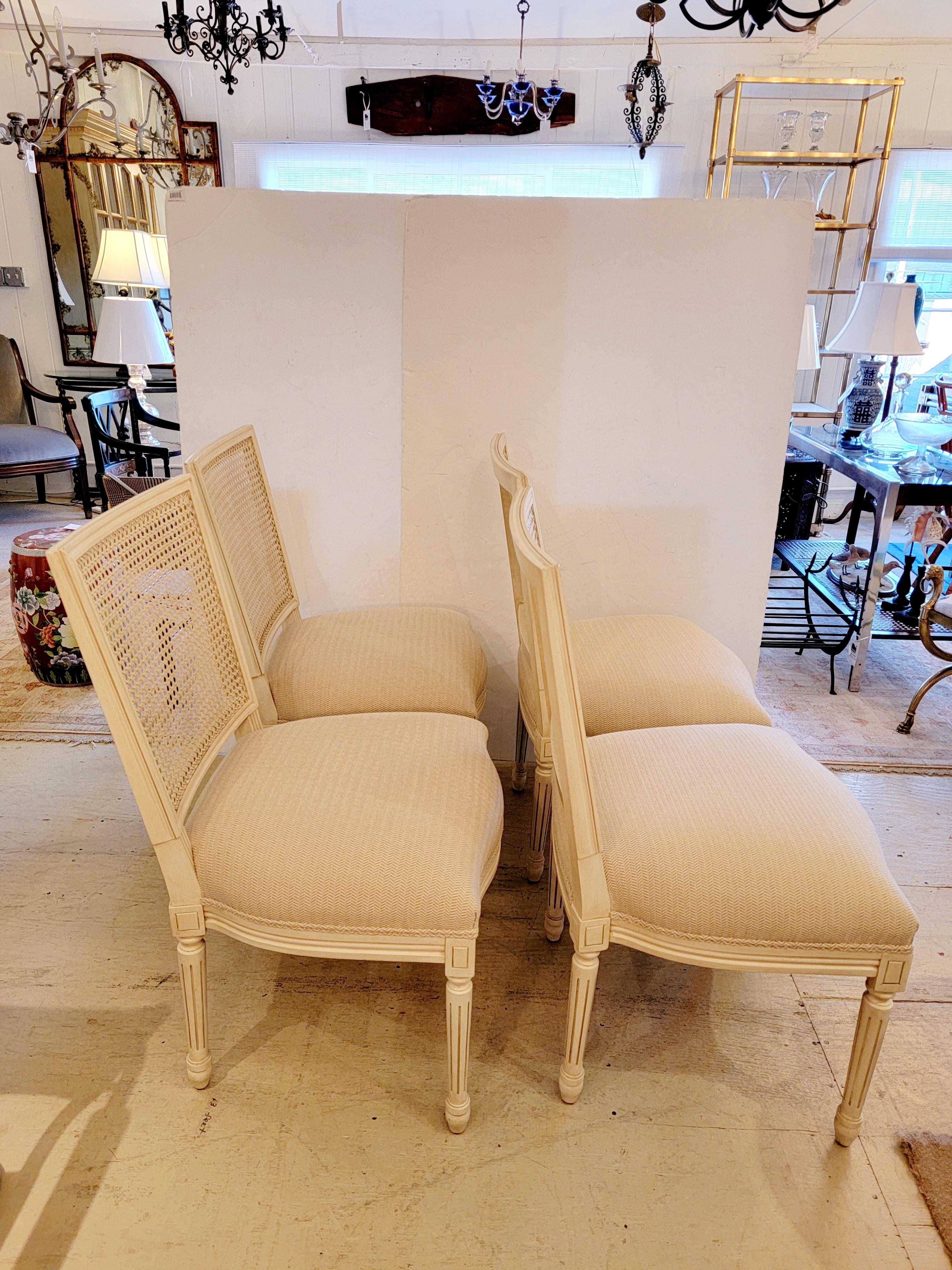 Luxurious Set of 4 Painted Carved Wood & Herringbone Upholstered Dining Chairs In Good Condition In Hopewell, NJ