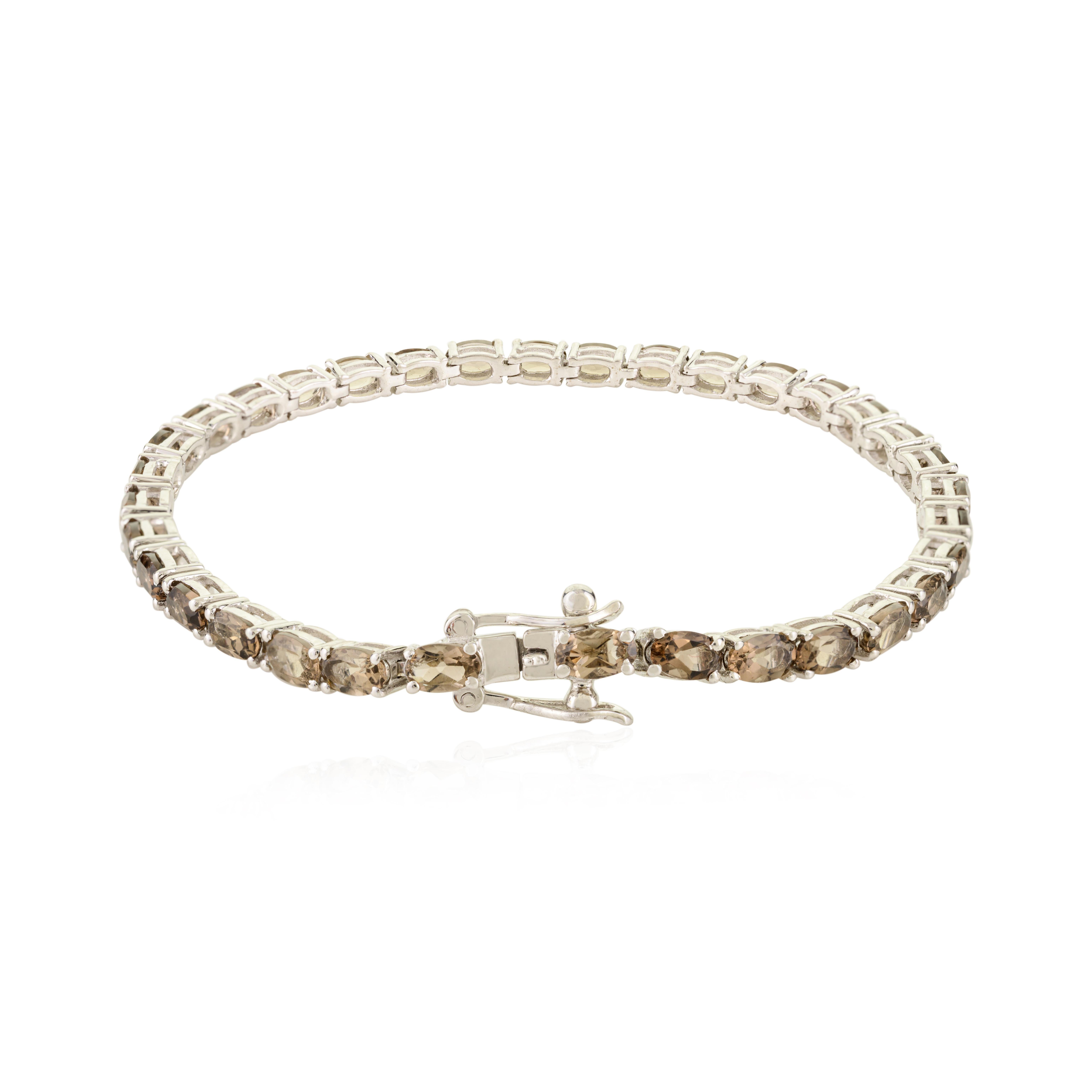 Lussuoso braccialetto tennis artigianale in argento 925 con topazio fumé per lei In condizioni Nuovo in vendita a New York, NY