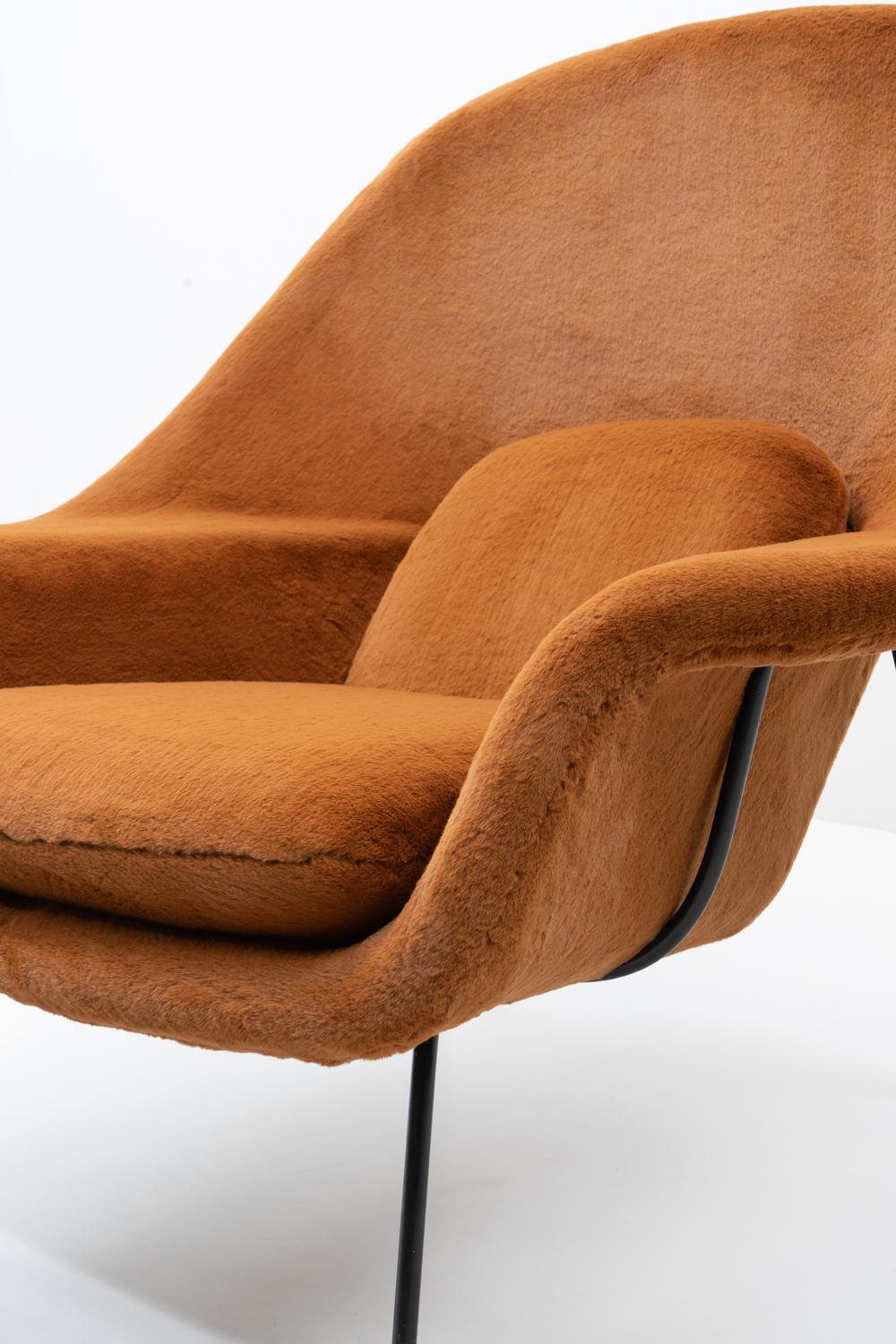 Luxuriöser Soft Womb Chair, von Saarinen für Knoll Switzerland Production, 1960er Jahre (Mitte des 20. Jahrhunderts) im Angebot
